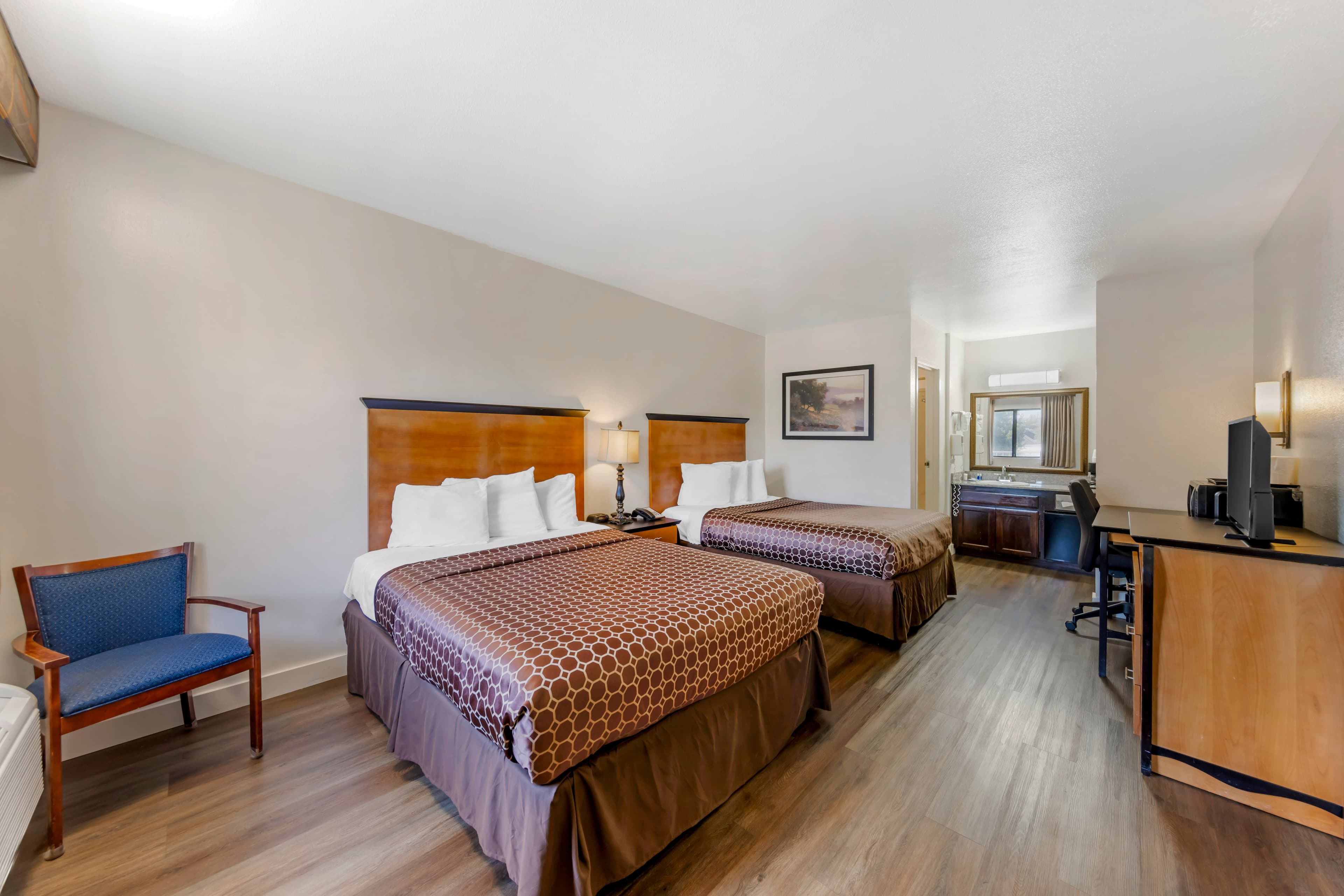 Rodeway Inn at Nevada State Capitol — 18