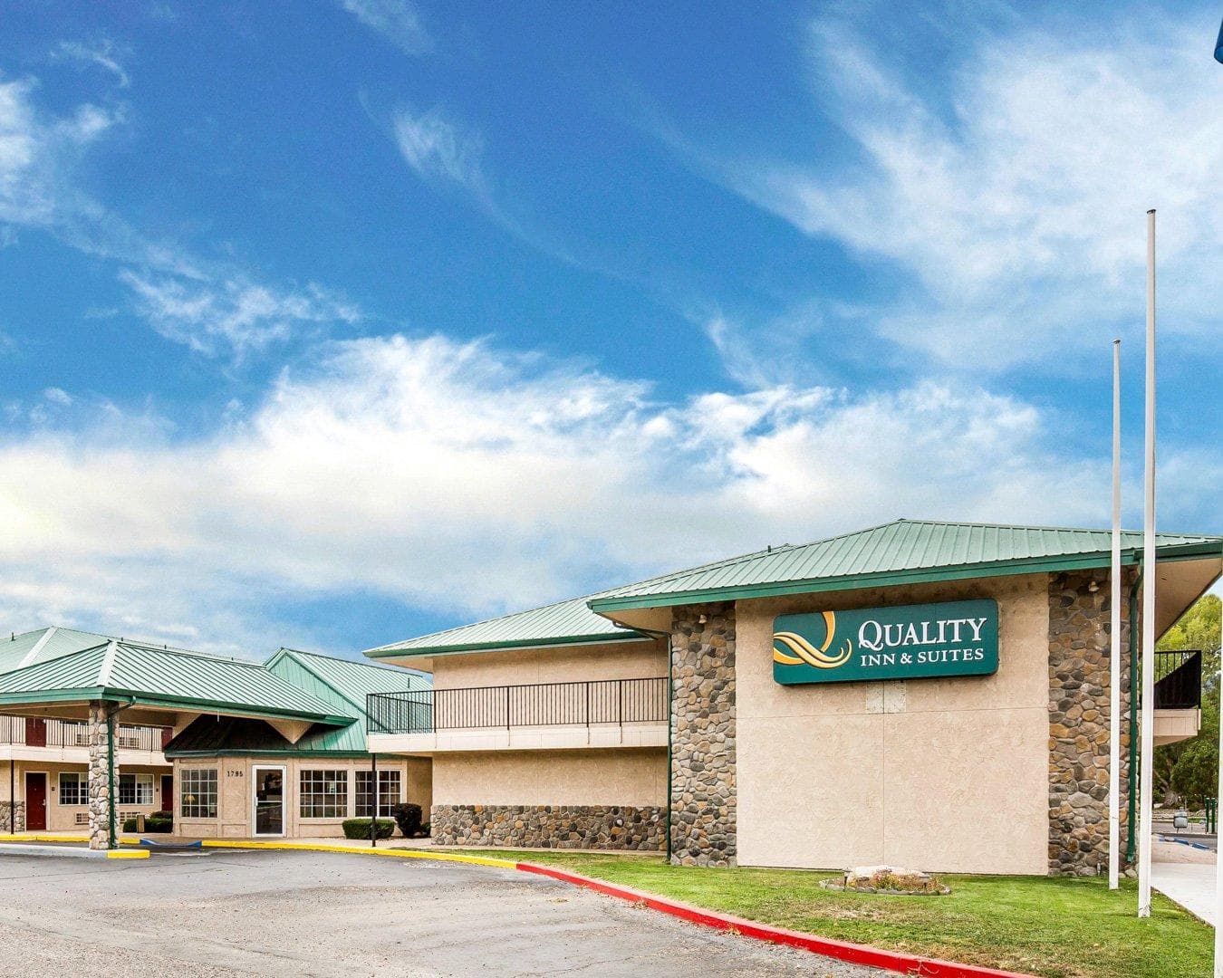 Quality Inn & Suites Minden - Image 1