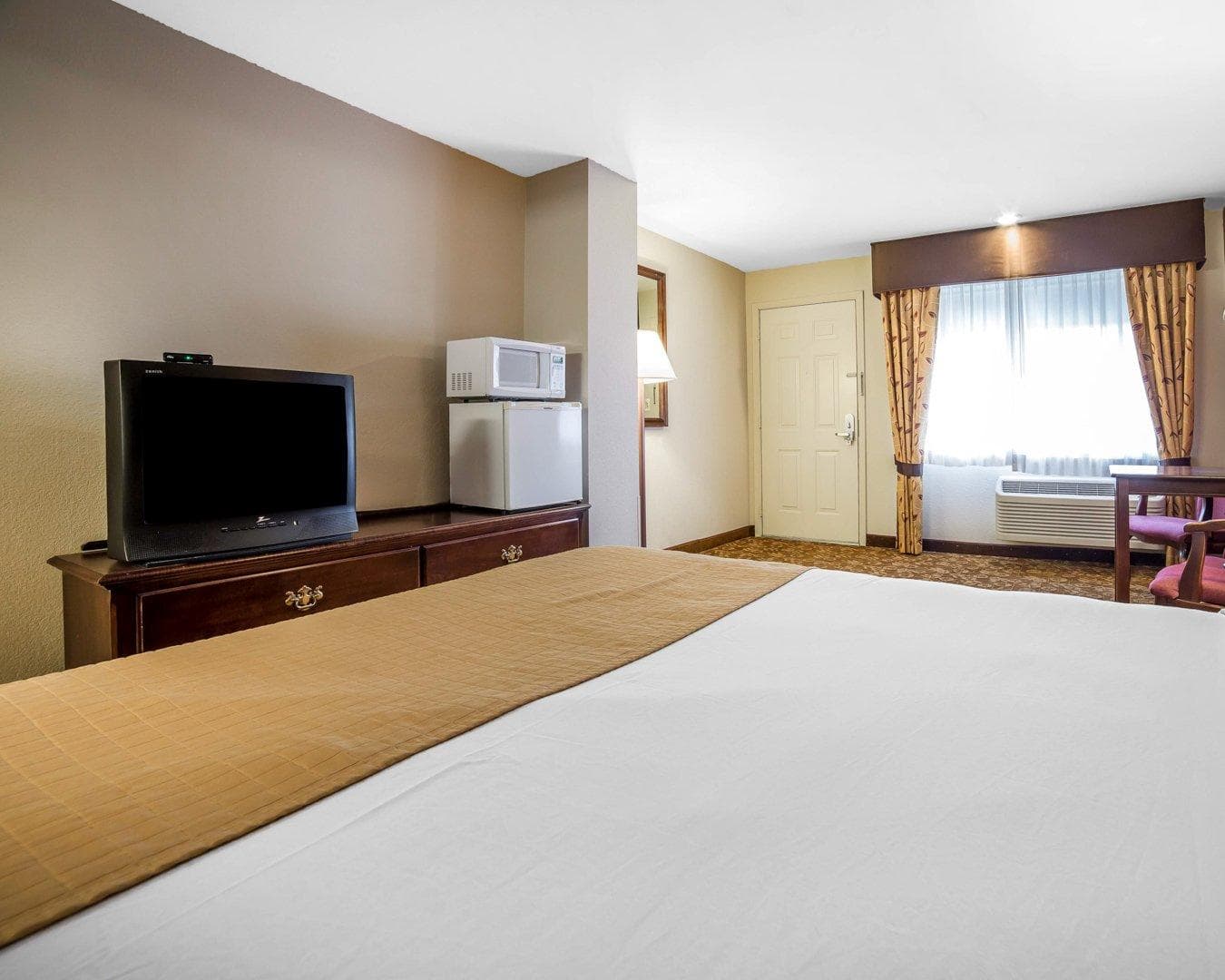 Quality Inn & Suites Minden — 10