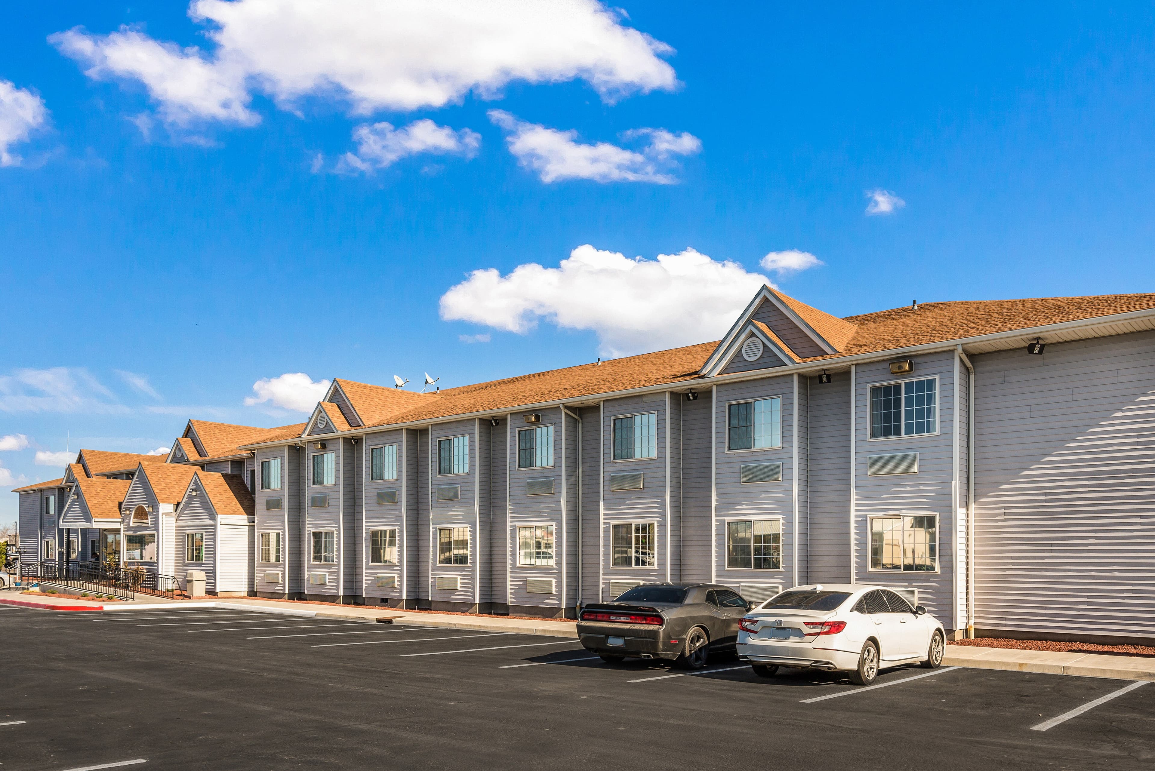 Quality Inn & Suites near NAS Fallon - Image 1