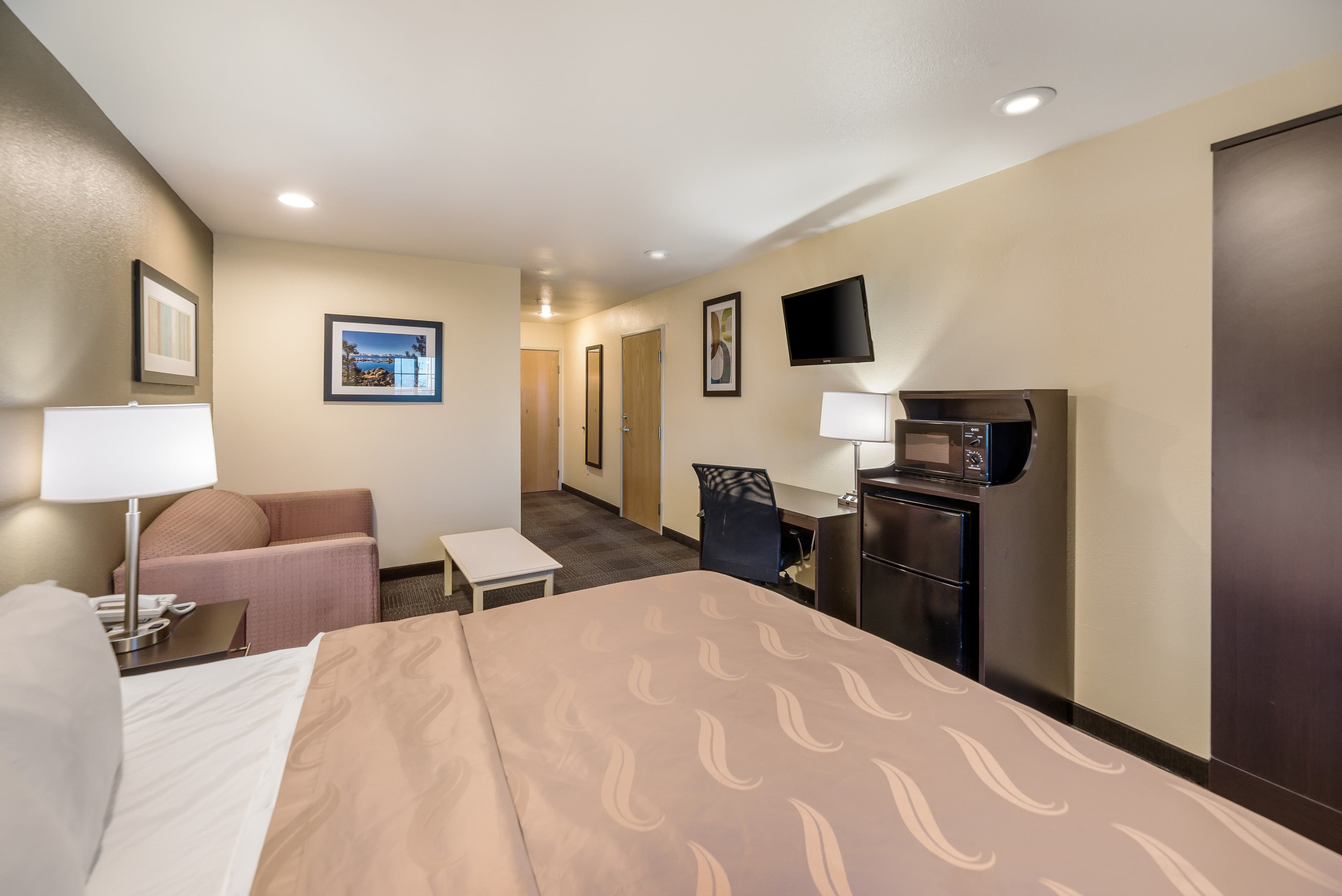 Quality Inn & Suites near NAS Fallon — 10