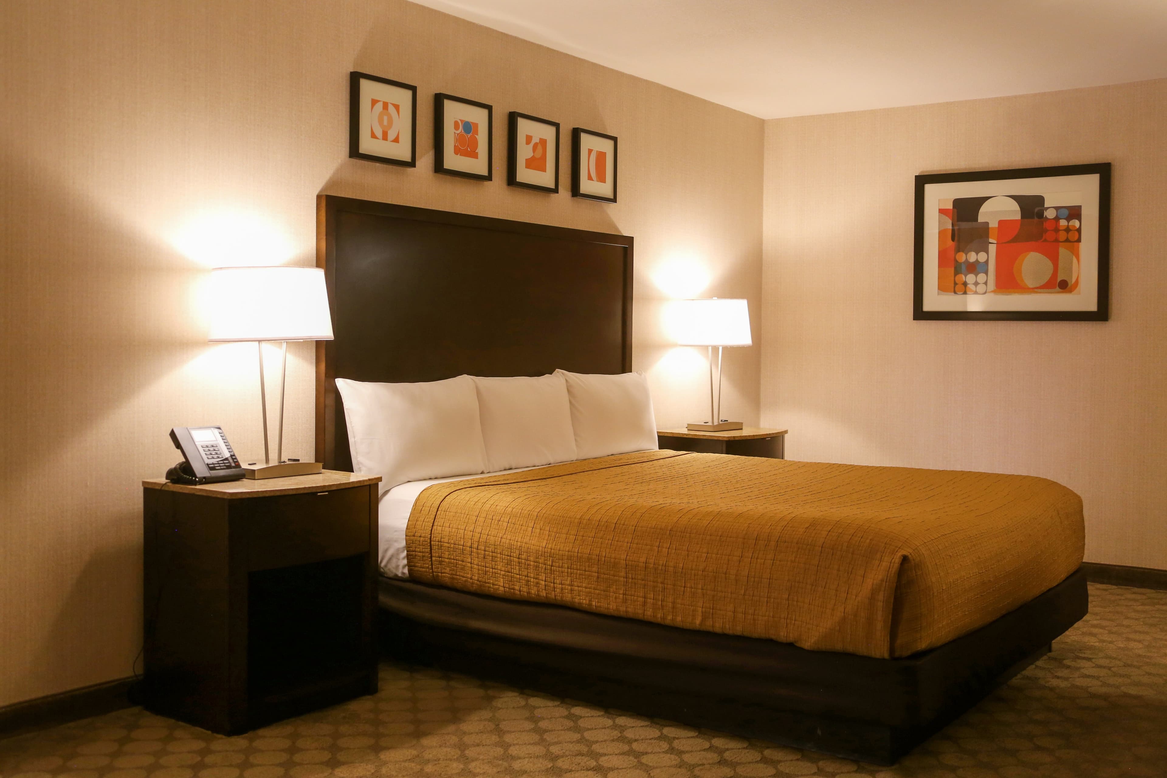 Circus Circus Hotel - Image 2
