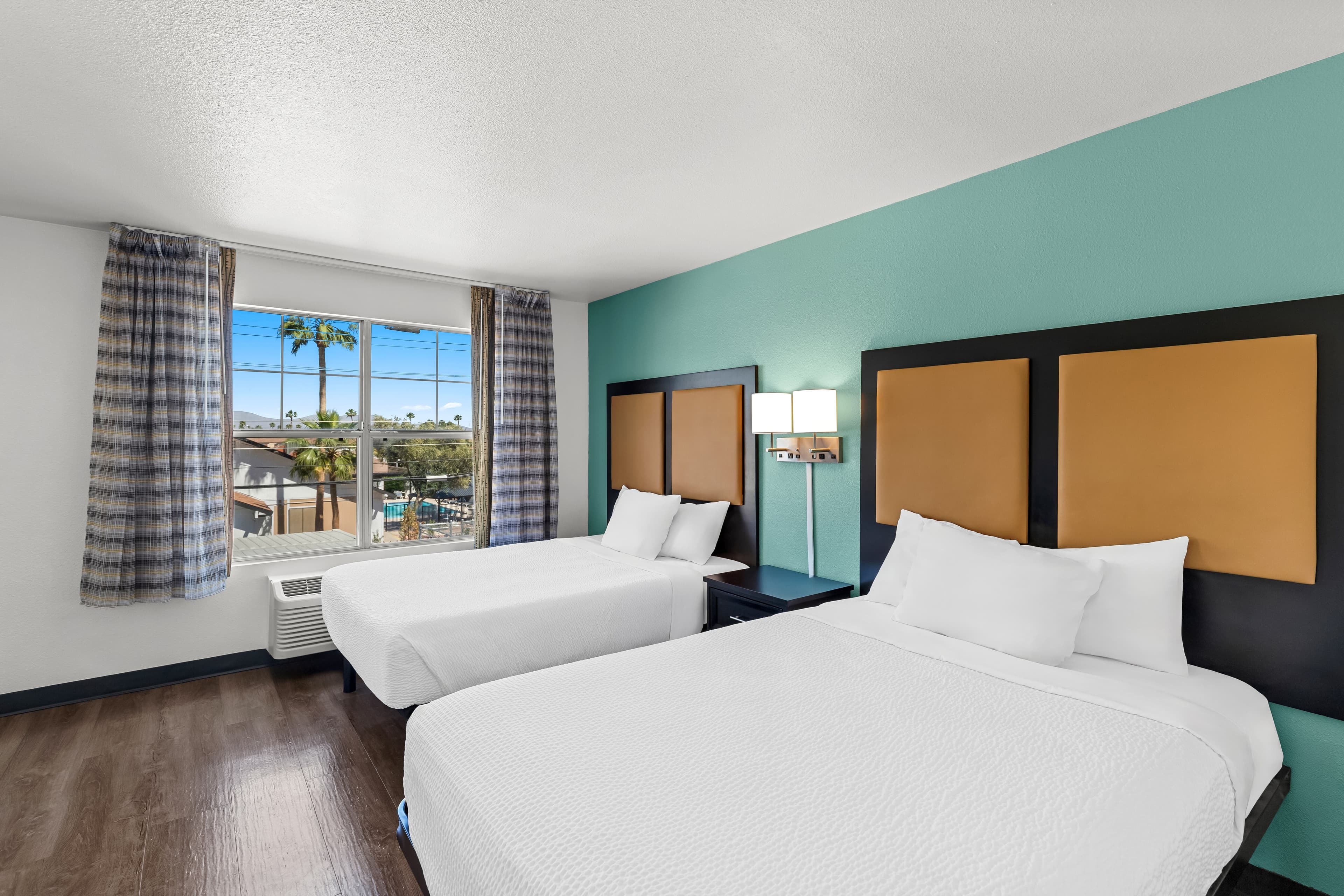 MainStay Suites Las Vegas Flamingo - Image 3