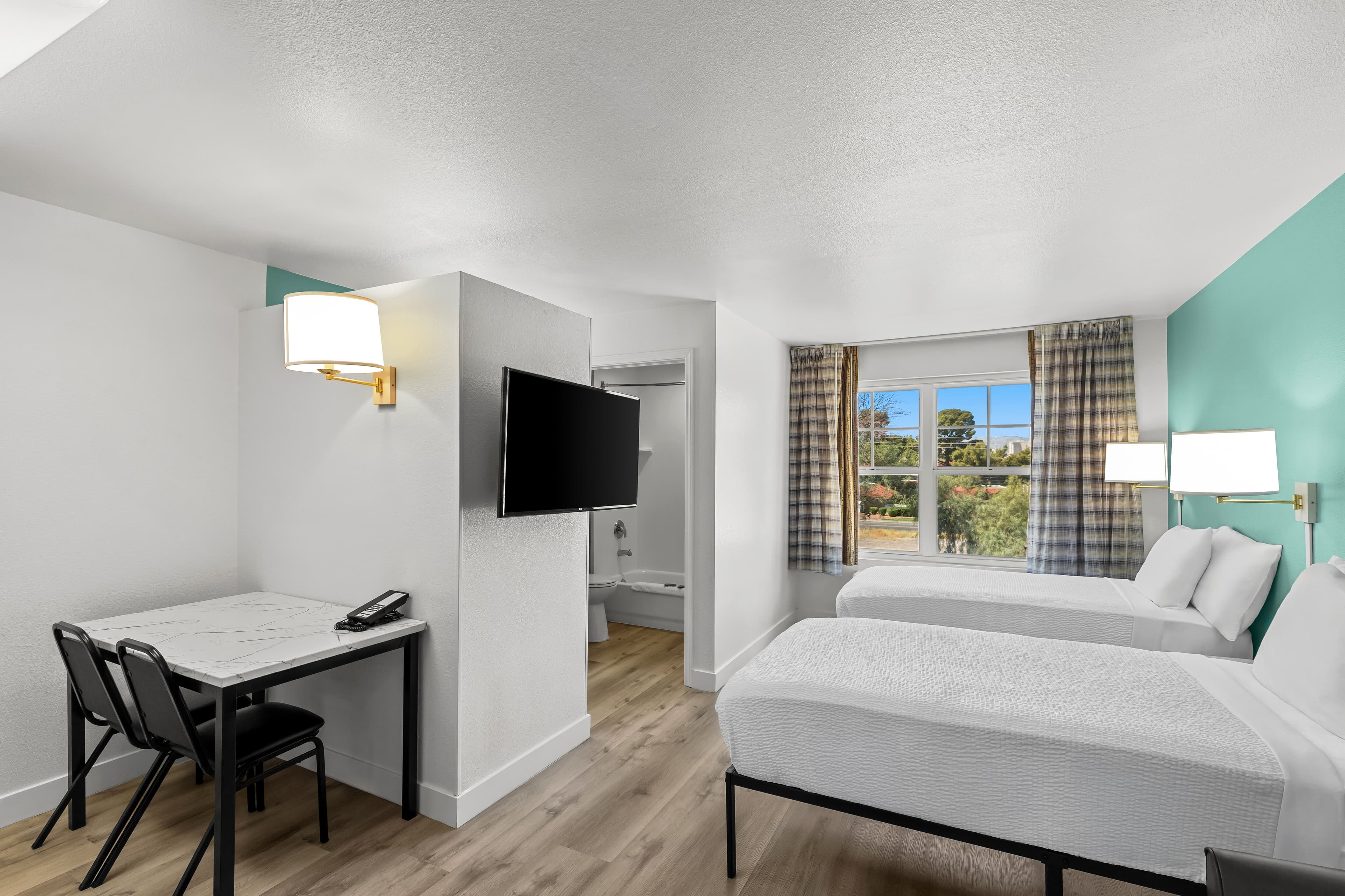 MainStay Suites Las Vegas Flamingo — 19