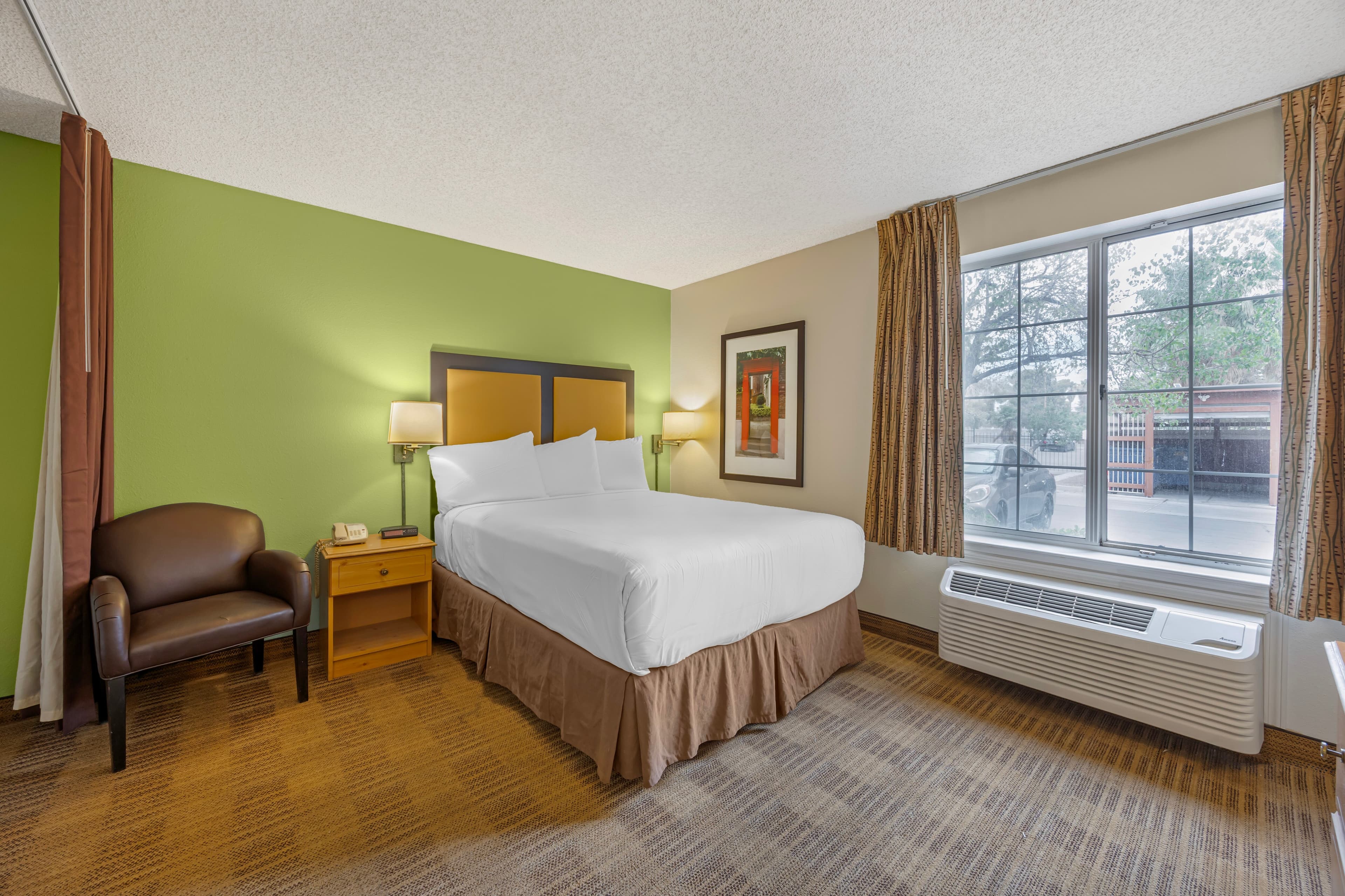MainStay Suites Las Vegas Convention Center — 16