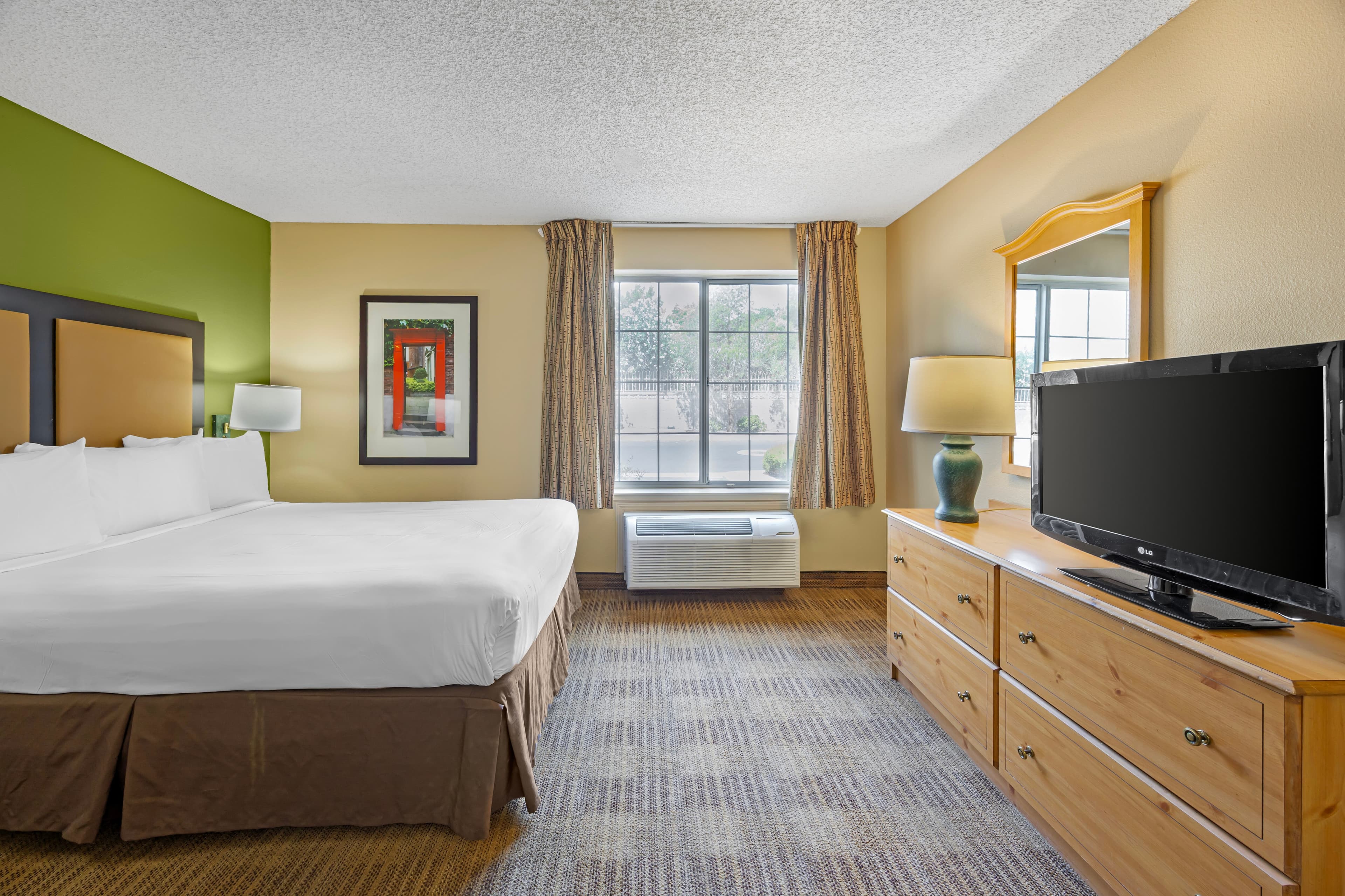 MainStay Suites Las Vegas Convention Center — 11
