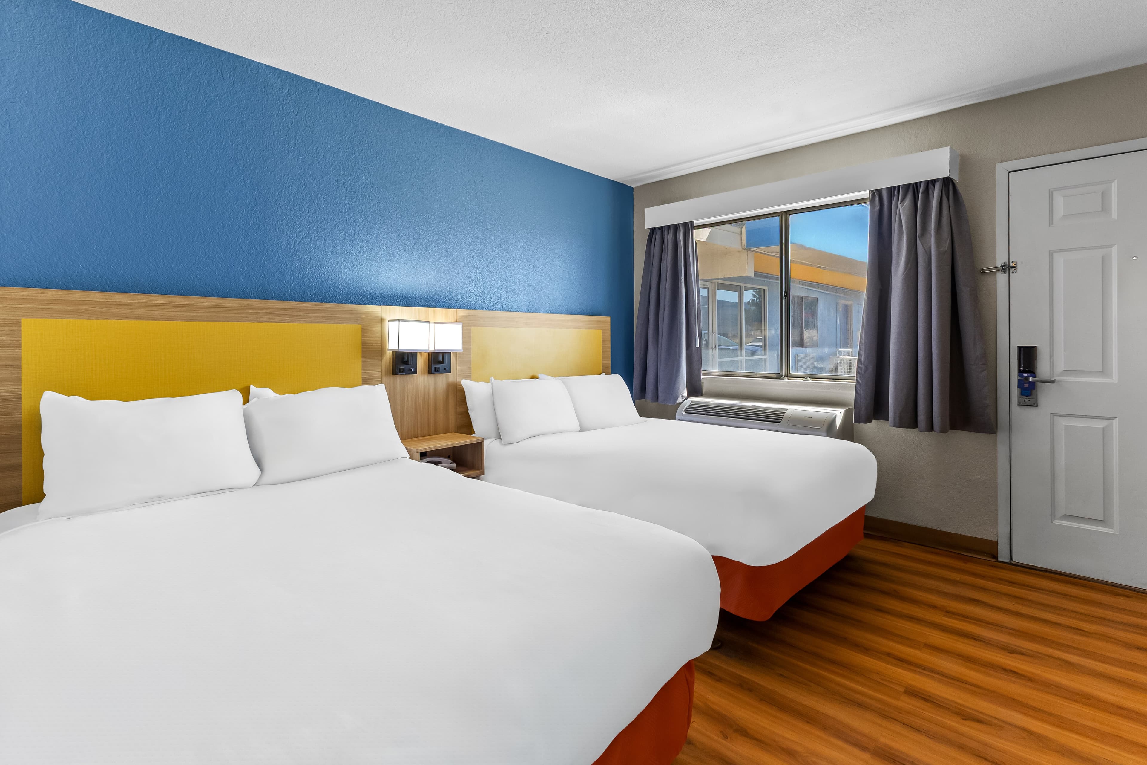 Park Inn by Radisson, Wells — 3
