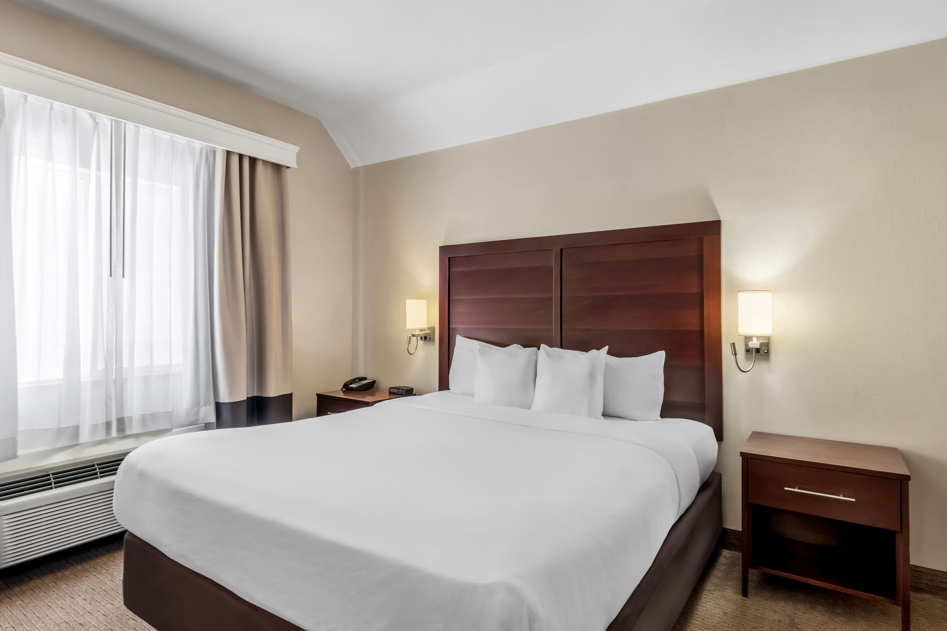 Comfort Inn Elko - Image 3