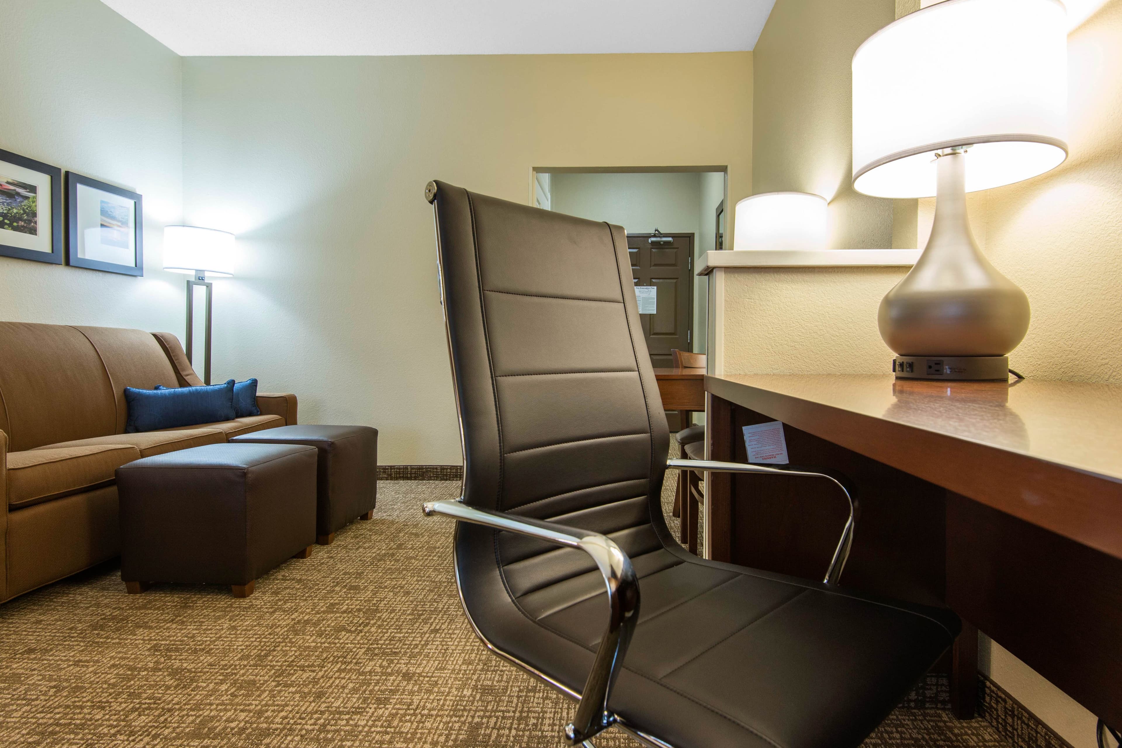 Comfort Suites Rochester Henrietta University Area — 11