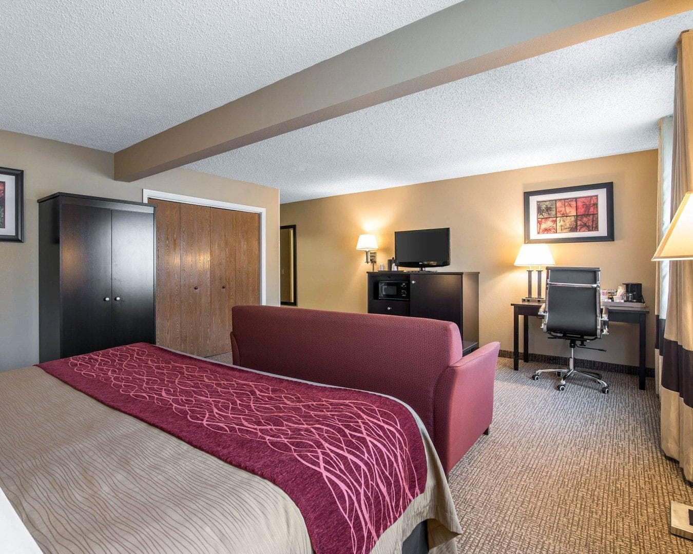 Comfort Inn Saugerties — 7