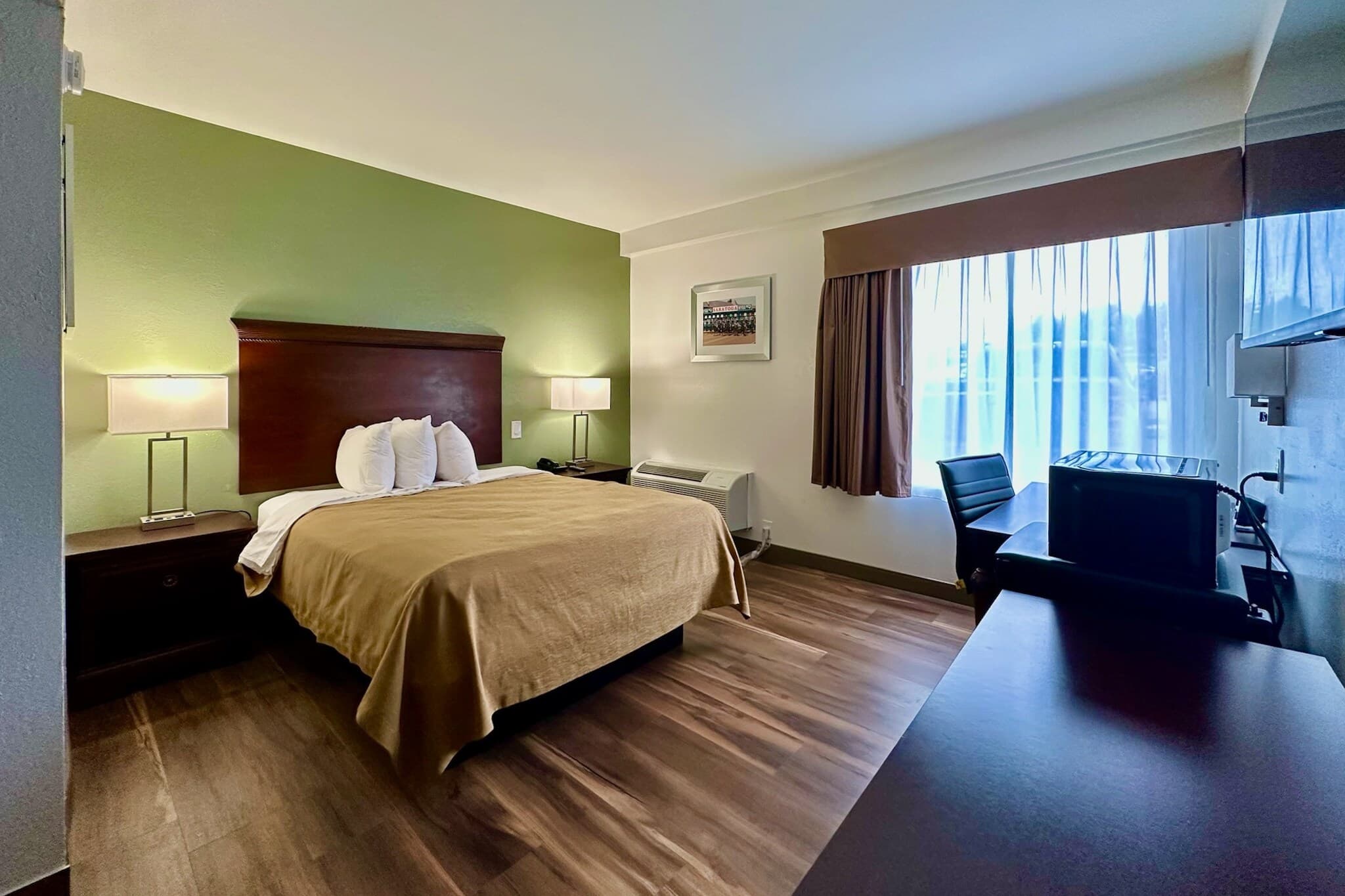 Quality Inn & Suites Albany Airport - Image 2