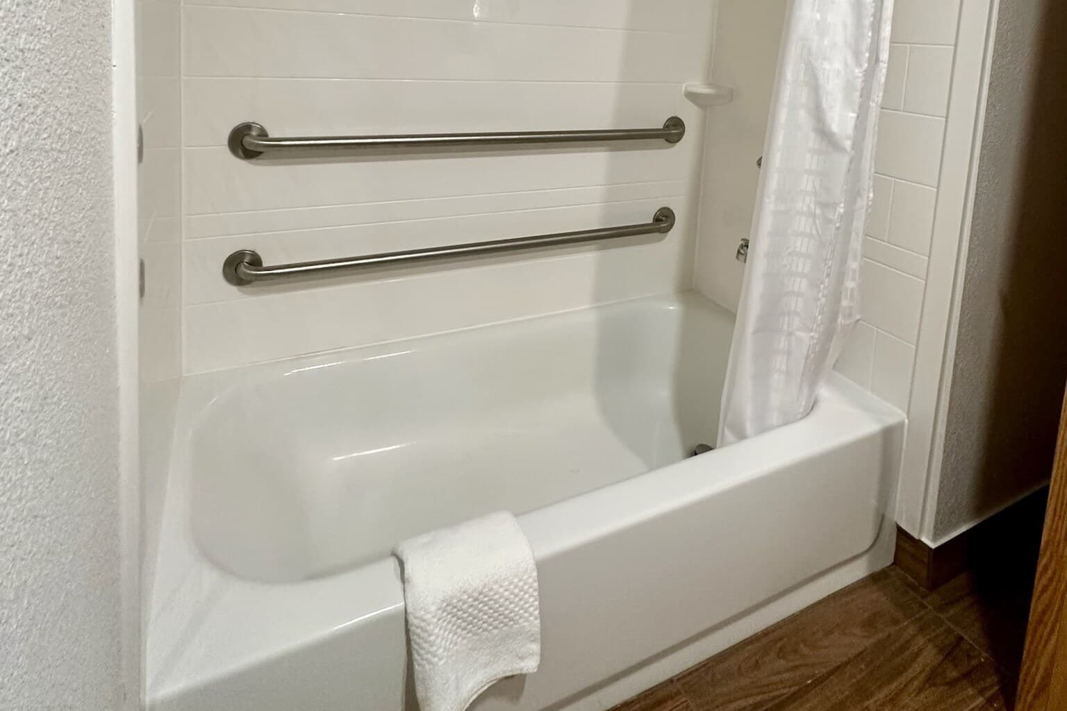 Quality Inn & Suites Albany Airport — 7