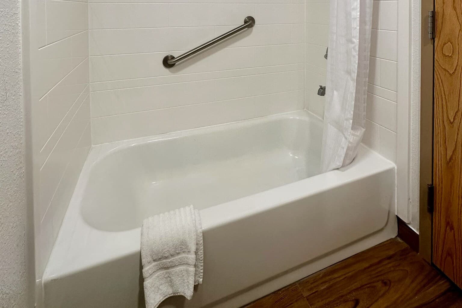 Quality Inn & Suites Albany Airport — 8