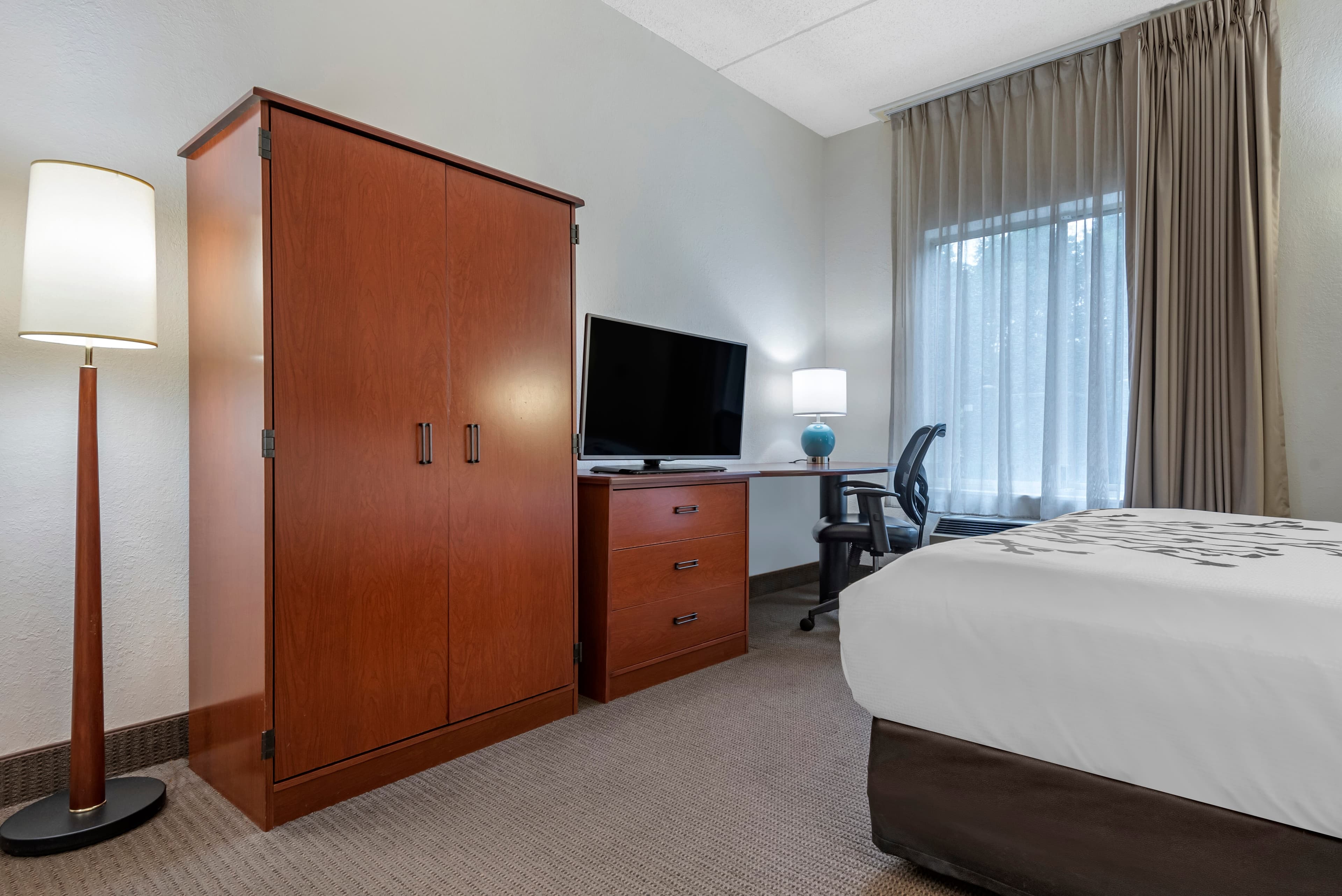 Sleep Inn Amherst - Buffalo North near University — 7