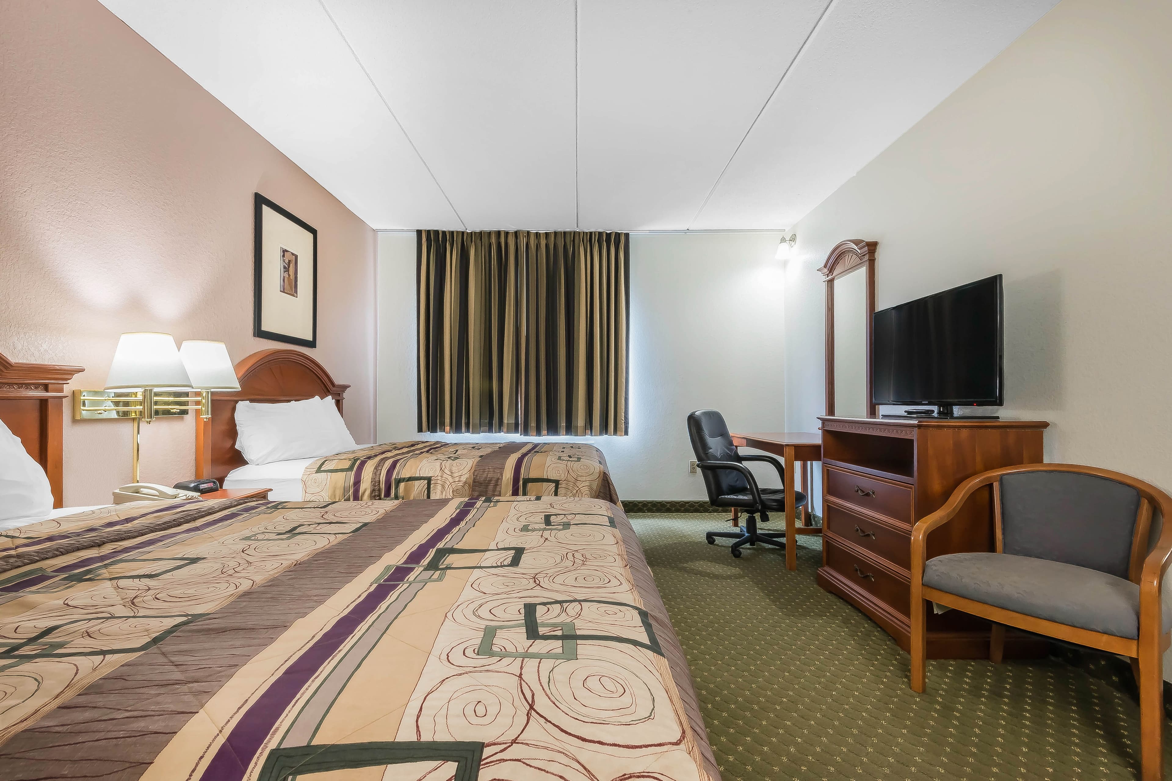 Quality Inn & Suites Binghamton Vestal — 7