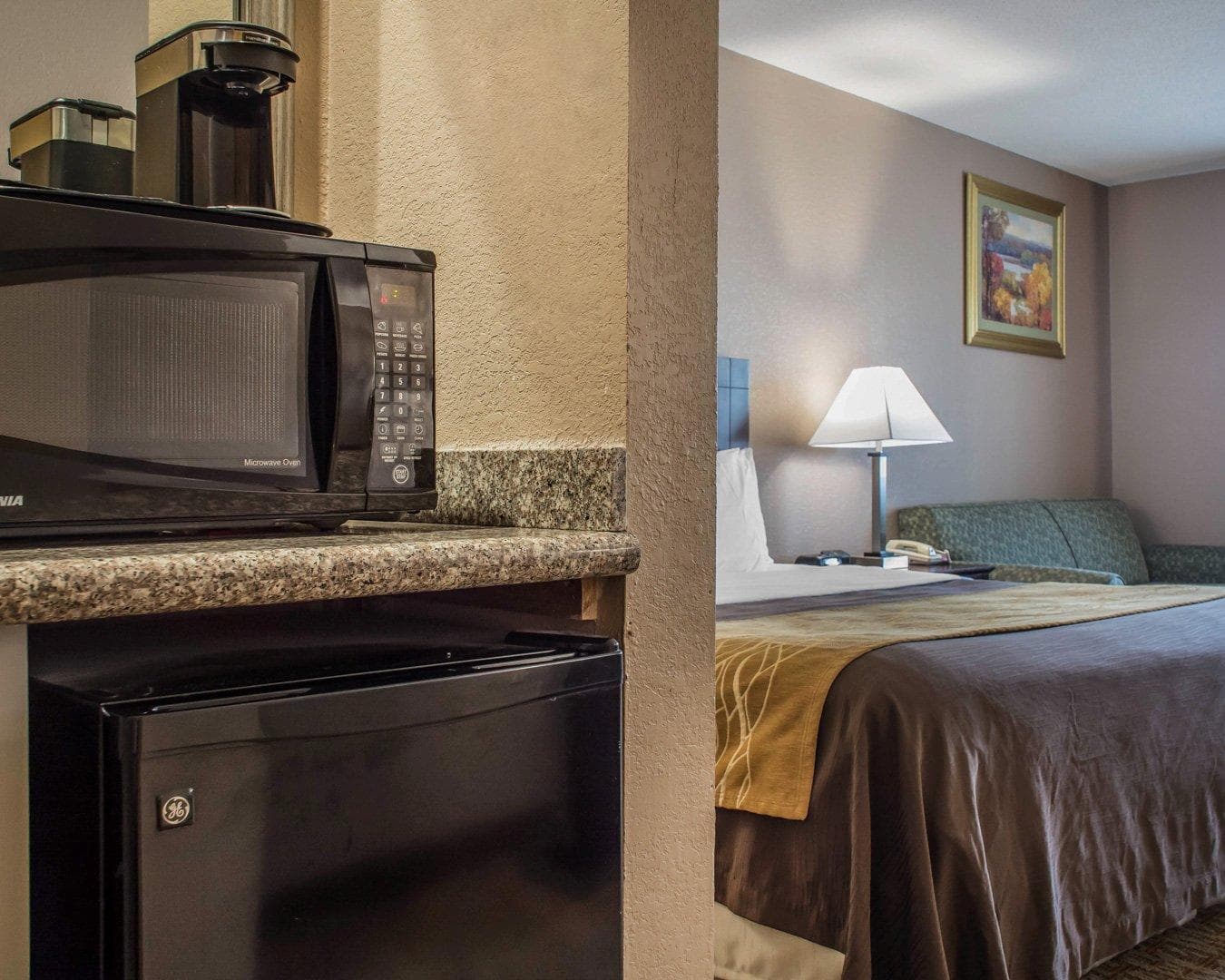 Quality Inn Lockport - Niagara Falls Area - Image 4