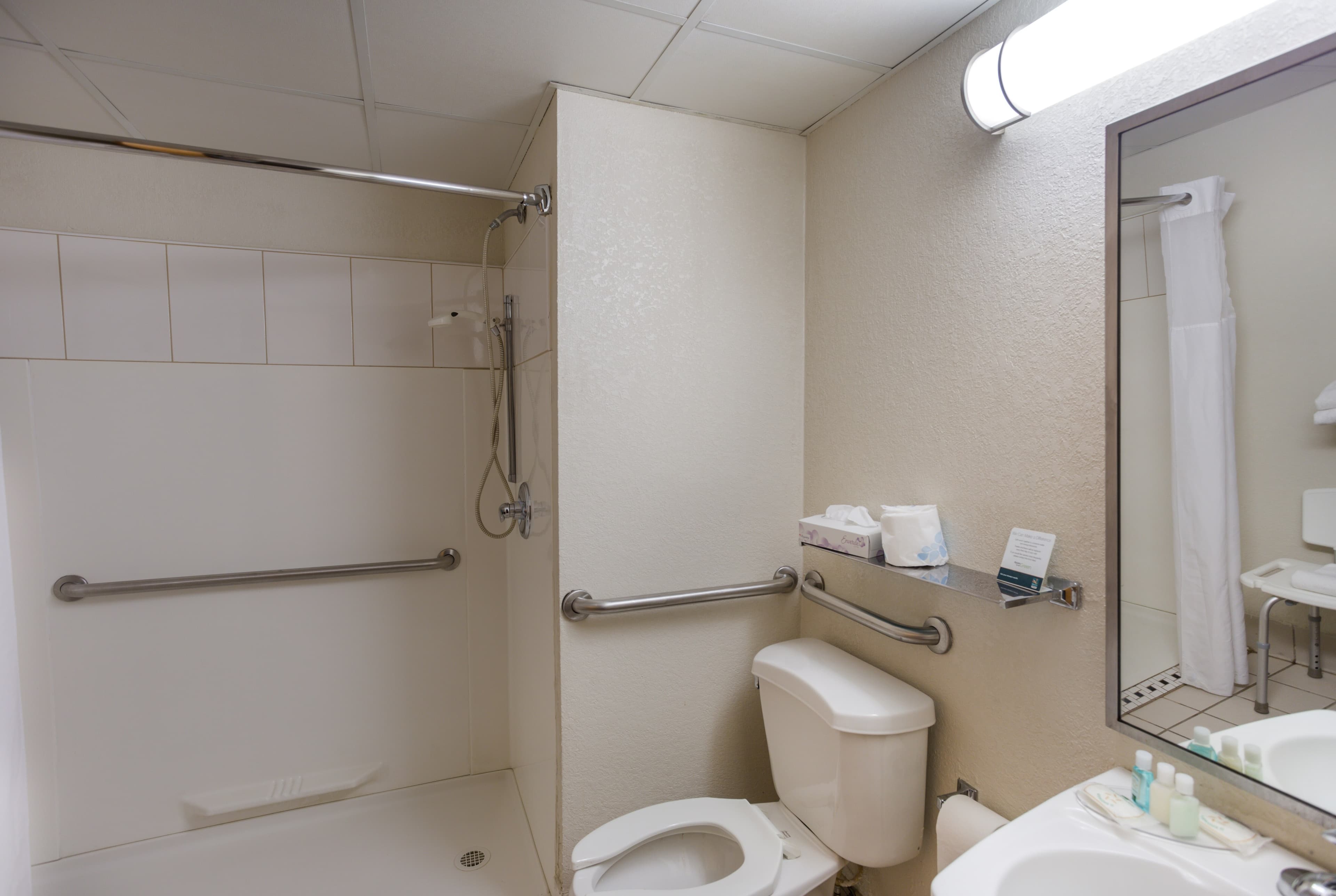 Quality Inn Albany Colonie — 9