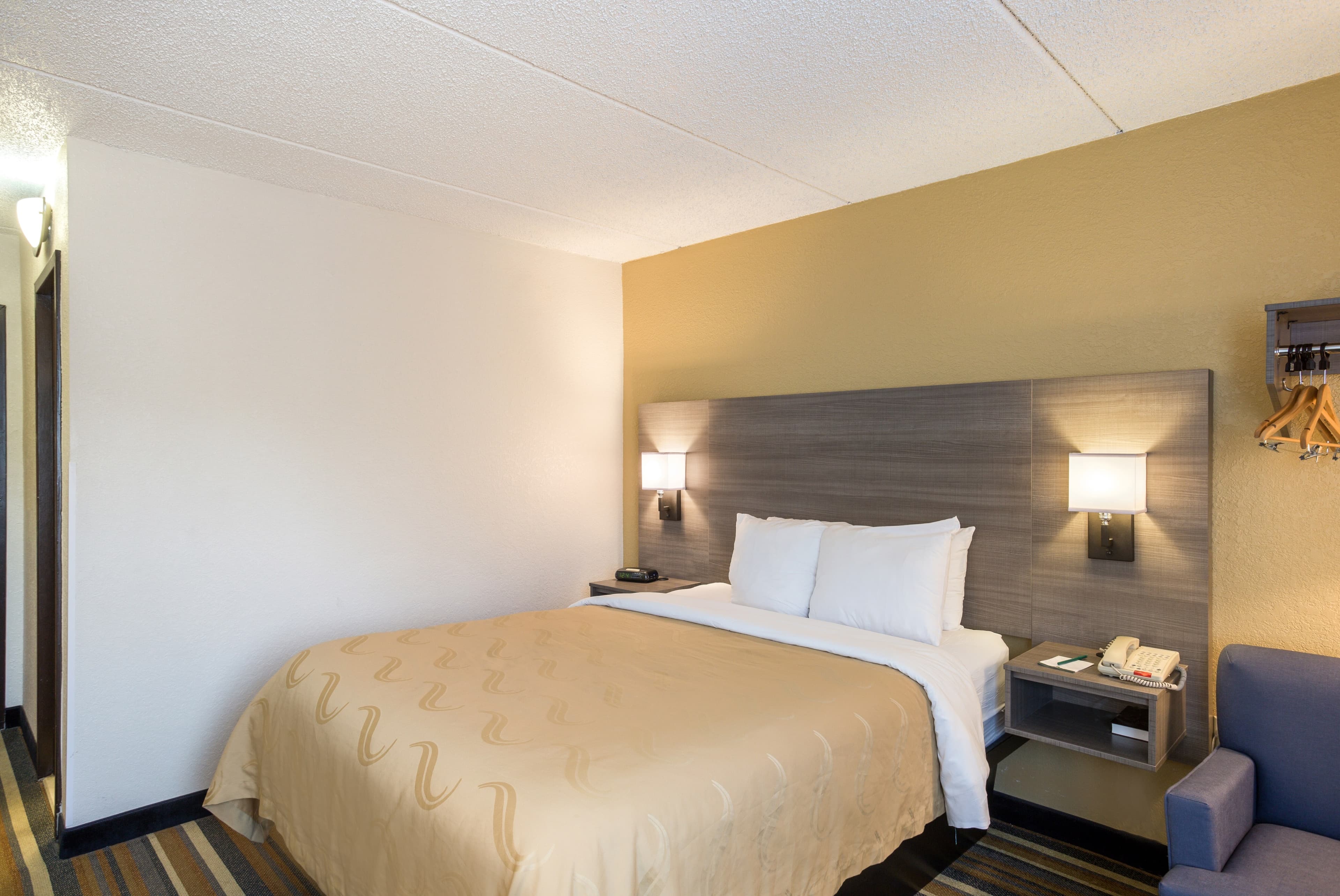 Quality Inn Albany Colonie — 12