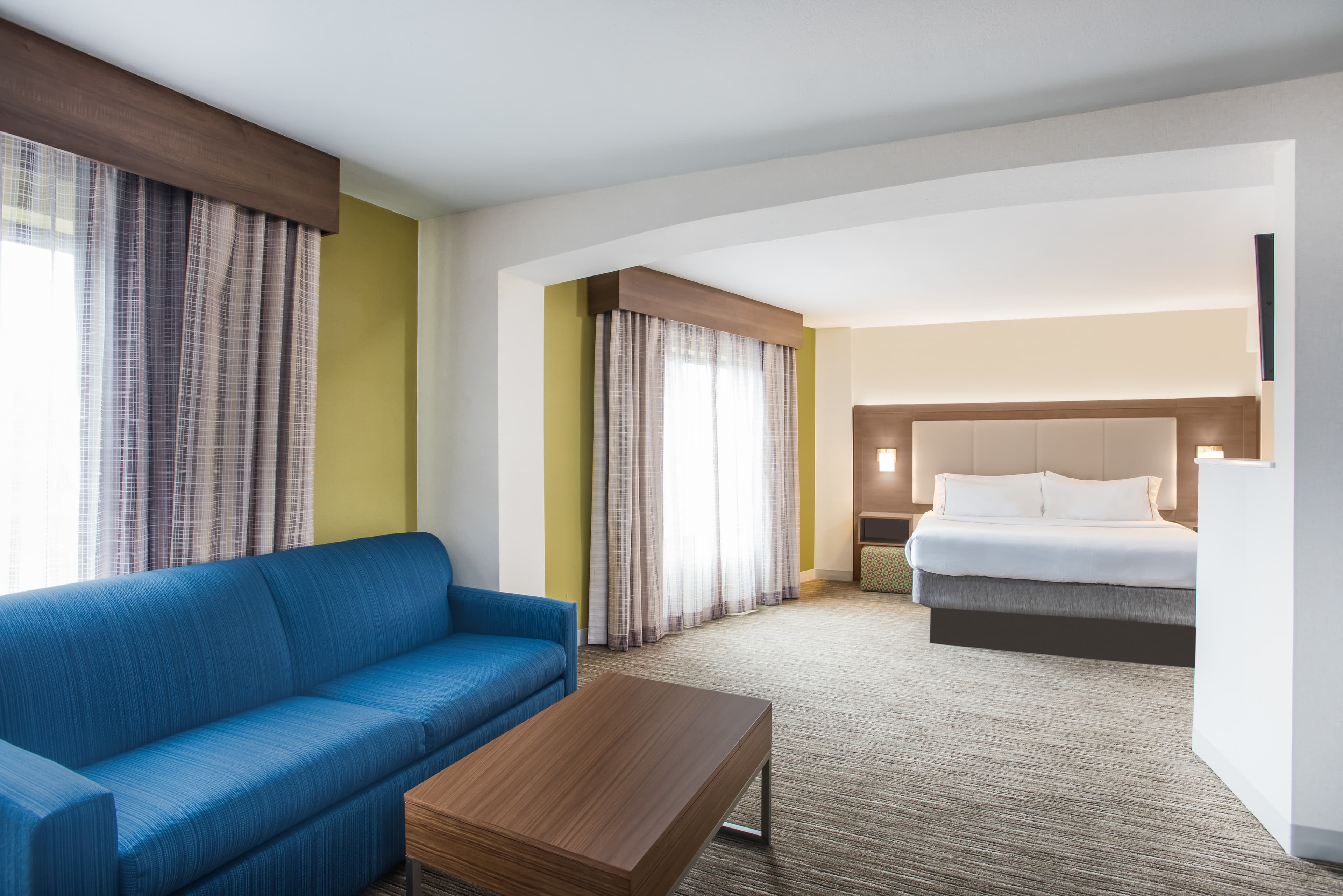 Country Inn & Suites by Radisson, Downtown Albany New York — 8