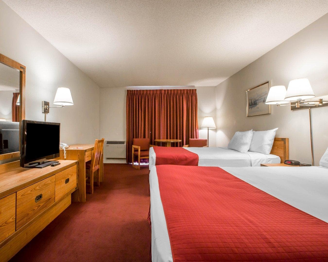 Rodeway Inn Lake Placid South - Image 2