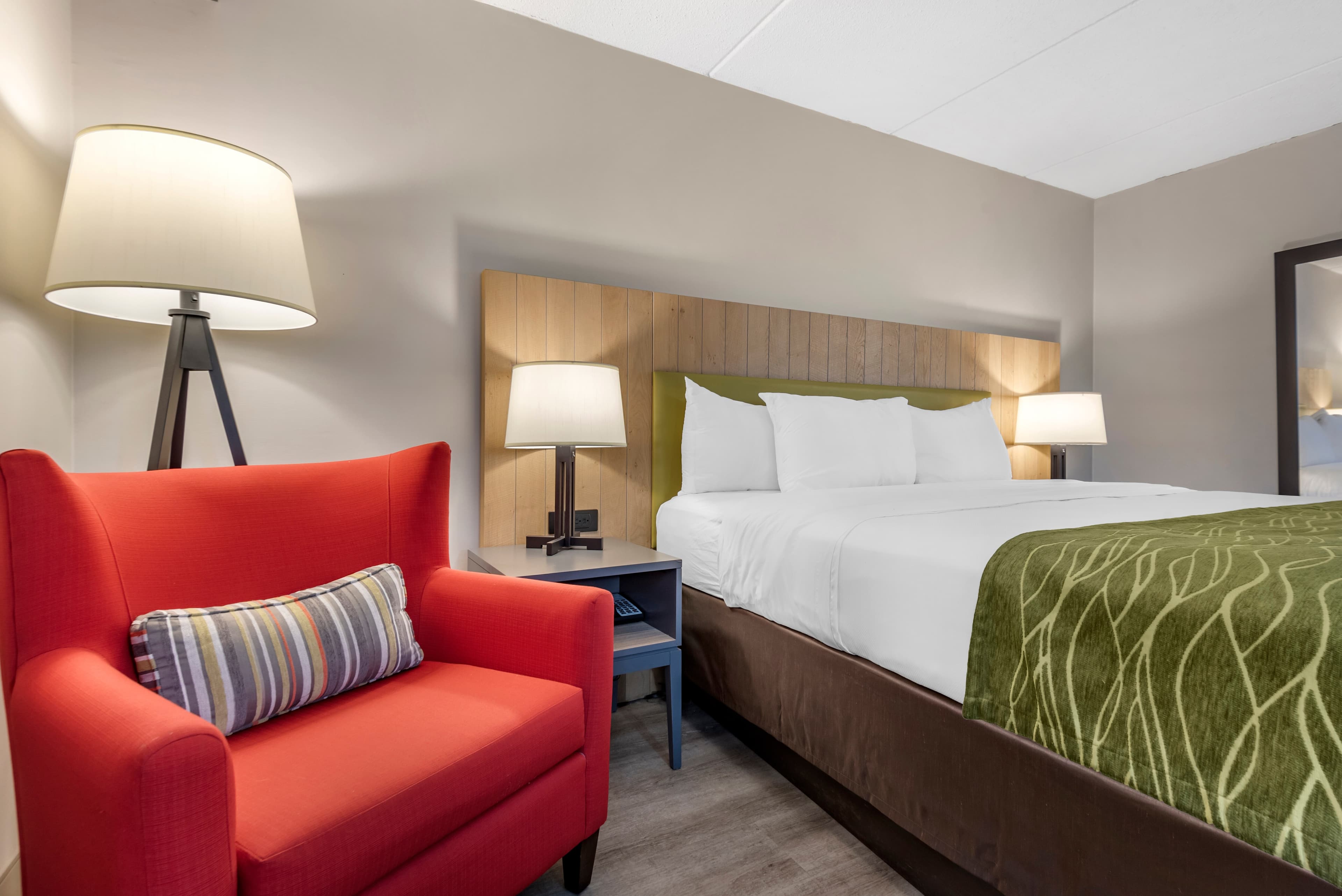 Comfort Inn & Suites Liverpool - Syracuse North — 7