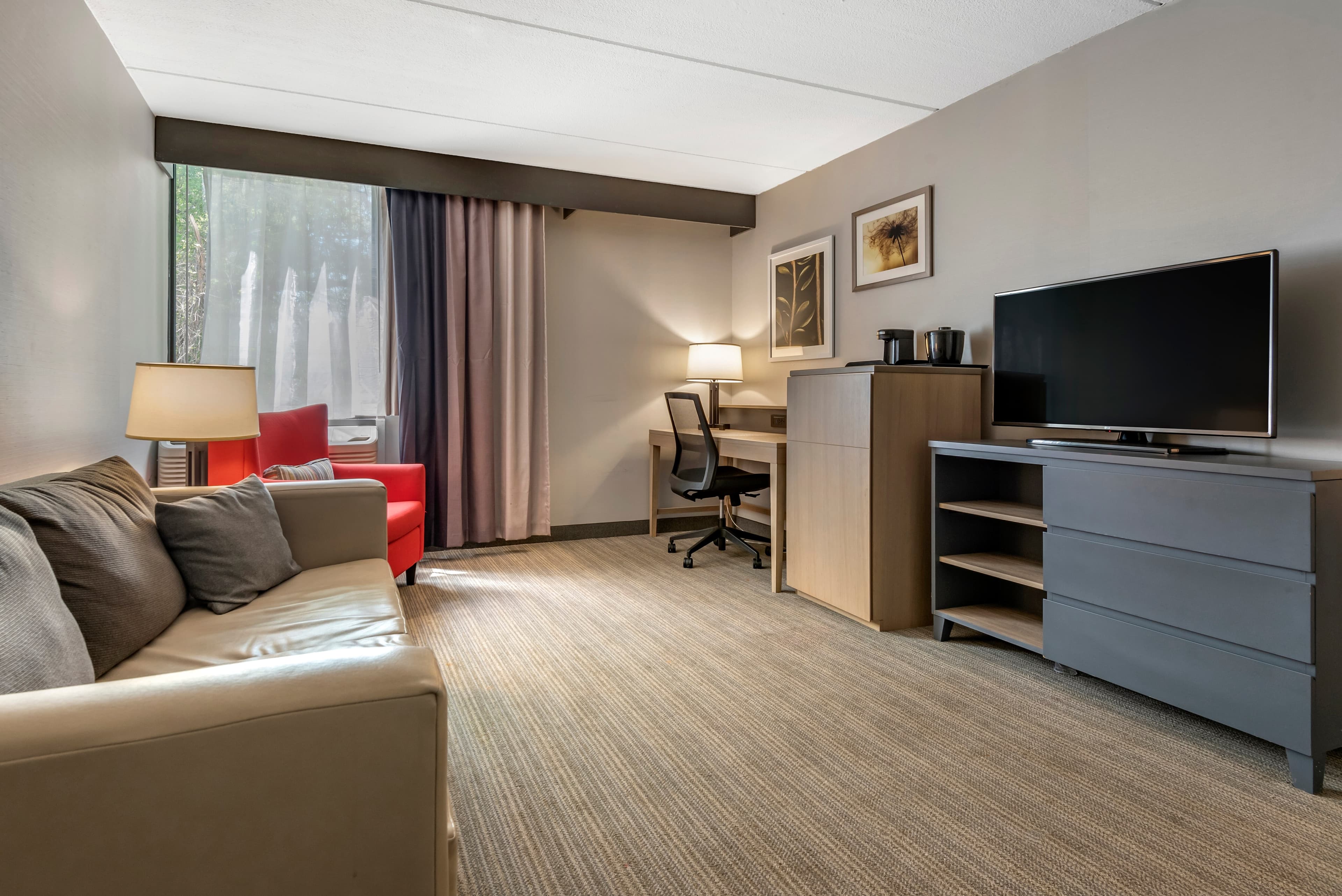 Comfort Inn & Suites Liverpool - Syracuse North — 21