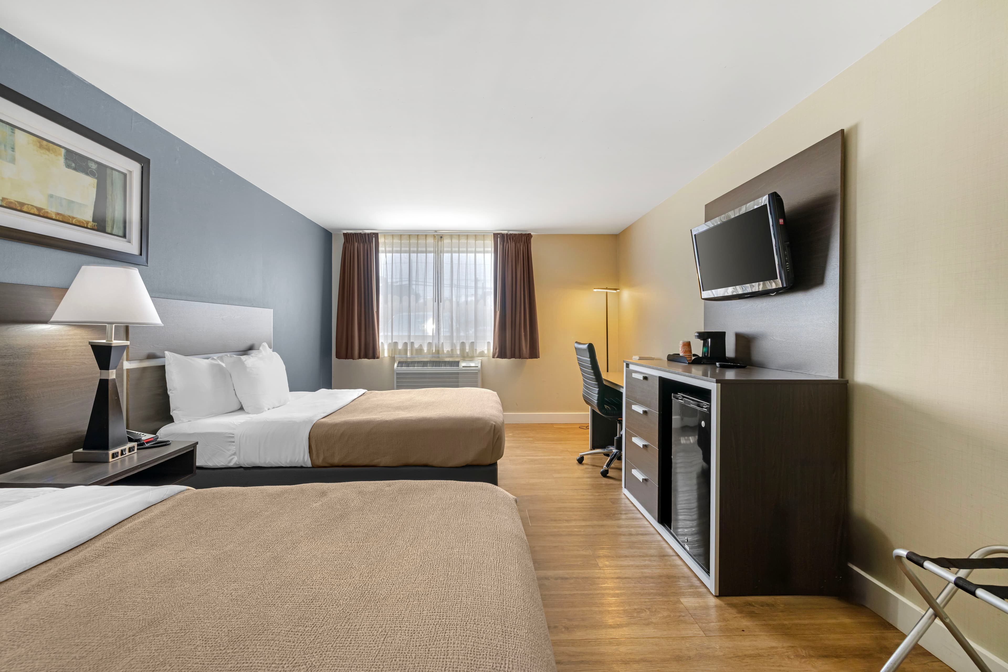 Quality Inn - Niagara Falls Blvd — 3
