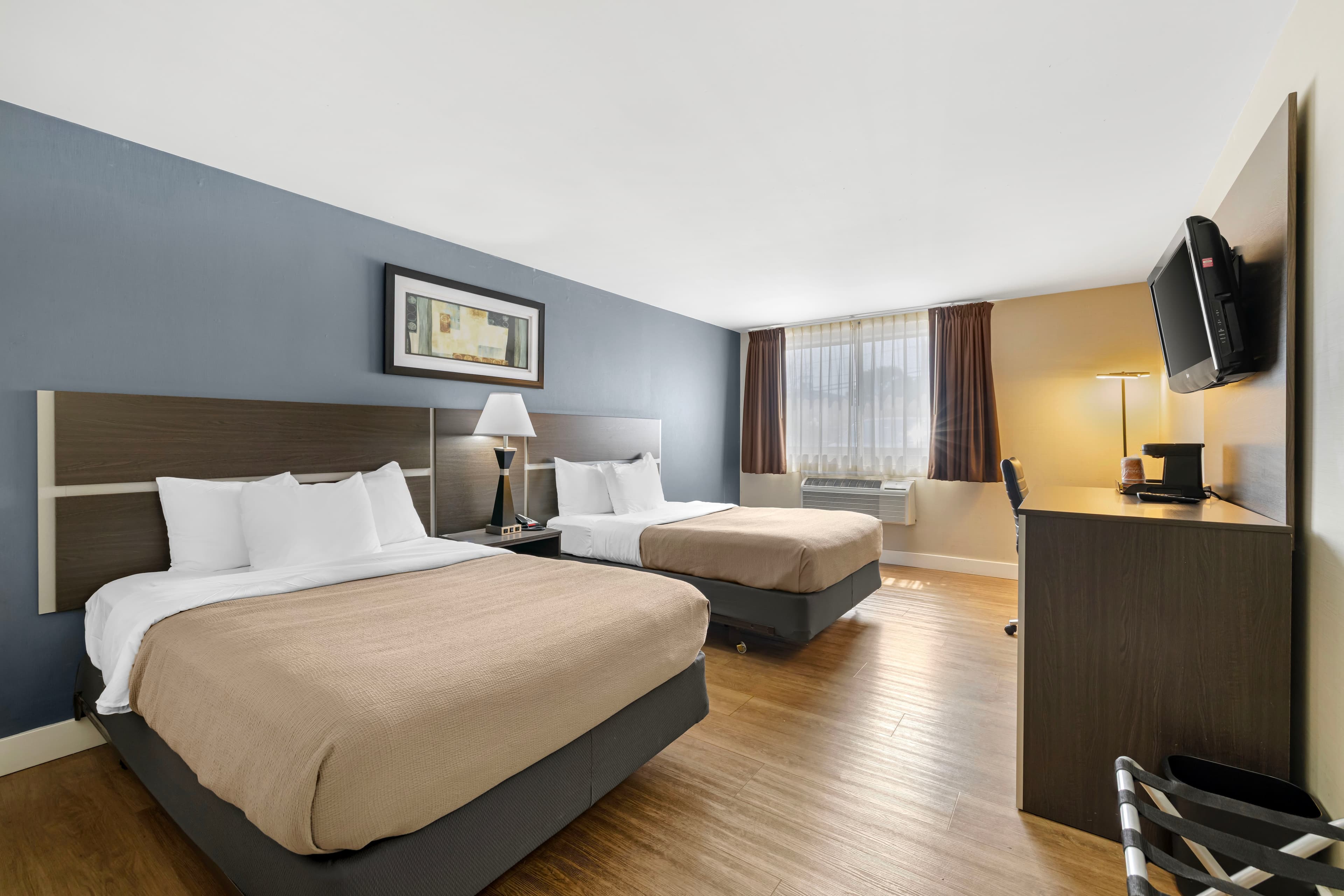 Quality Inn - Niagara Falls Blvd — 4