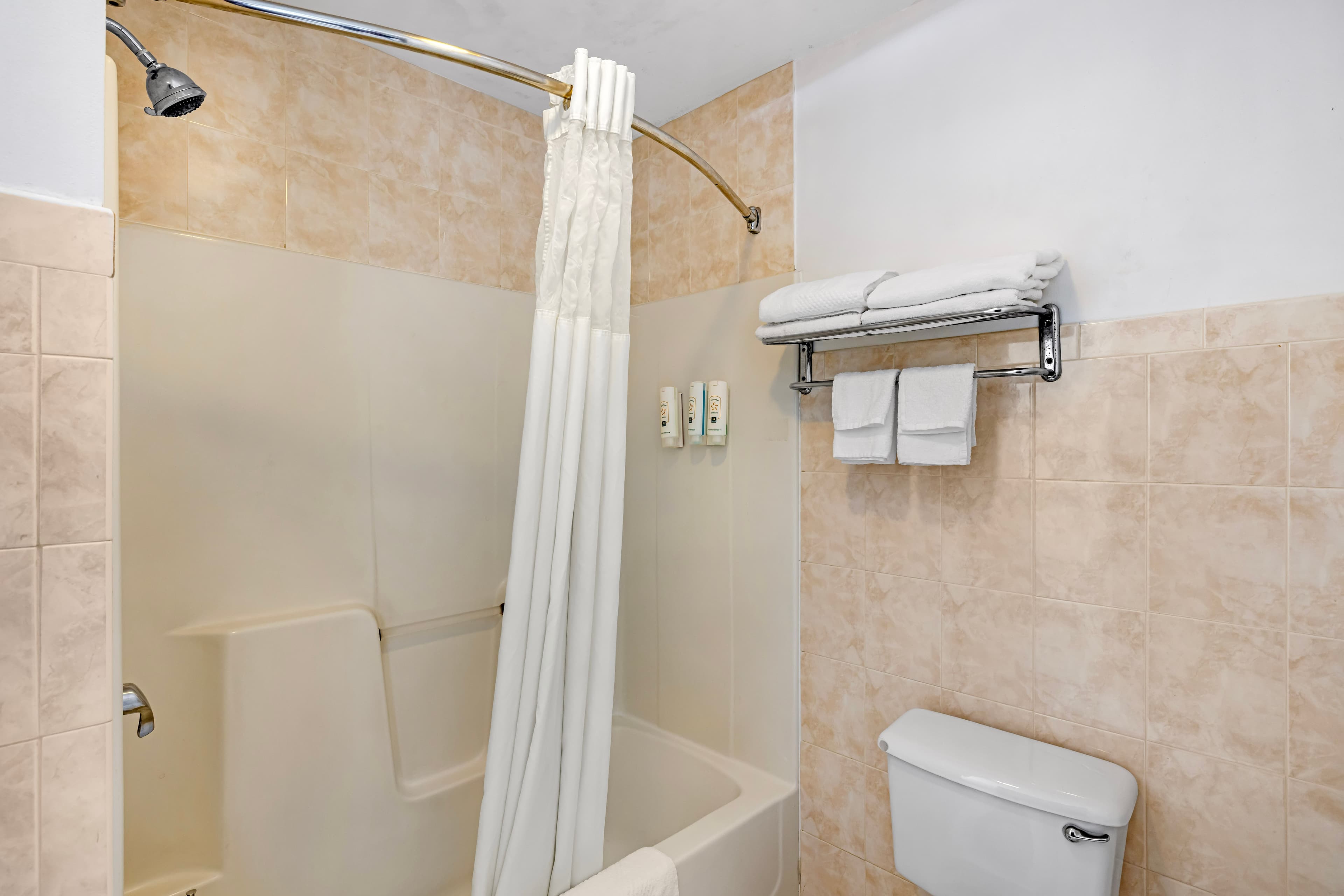 Quality Inn - Niagara Falls Blvd — 9