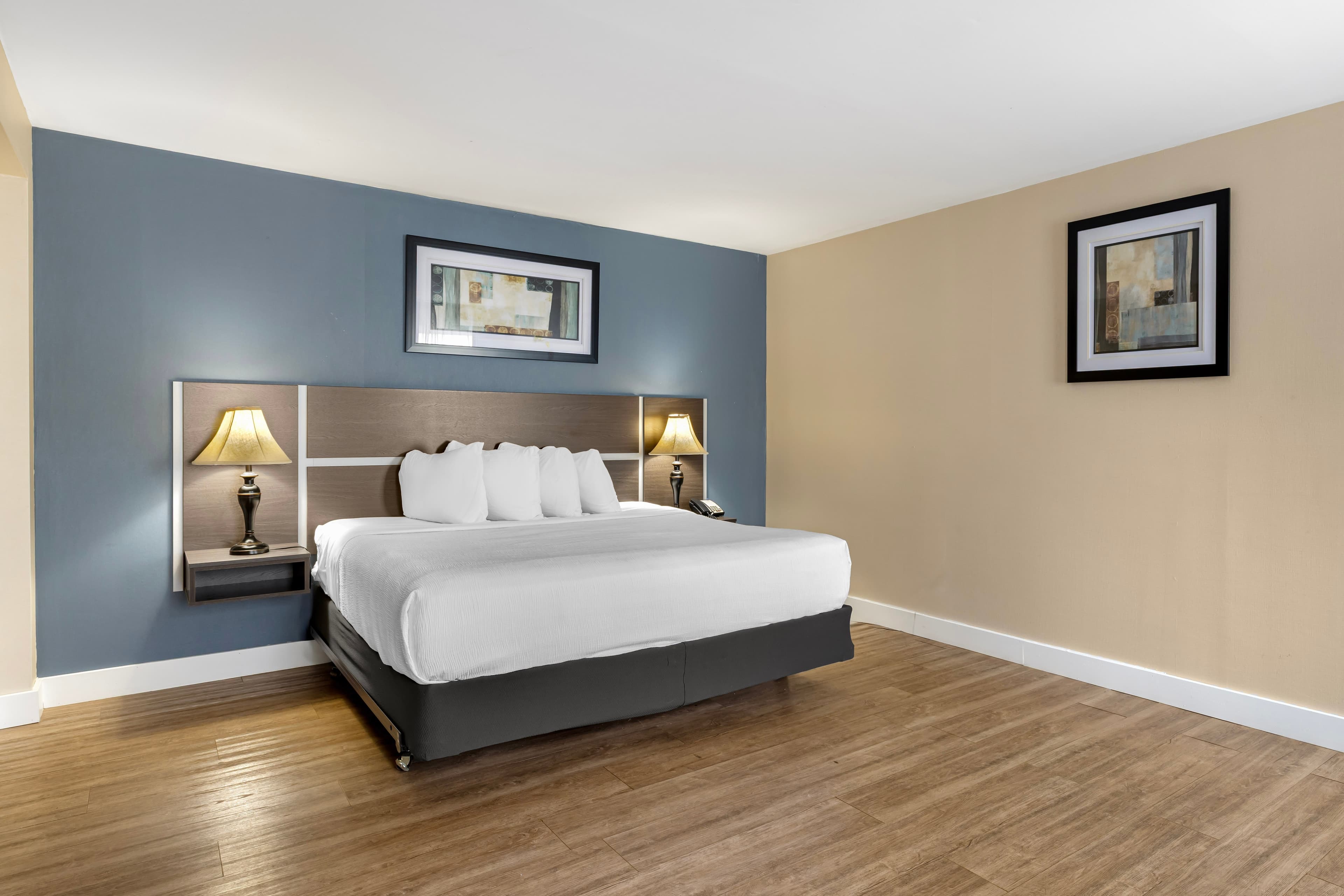 Quality Inn - Niagara Falls Blvd — 14