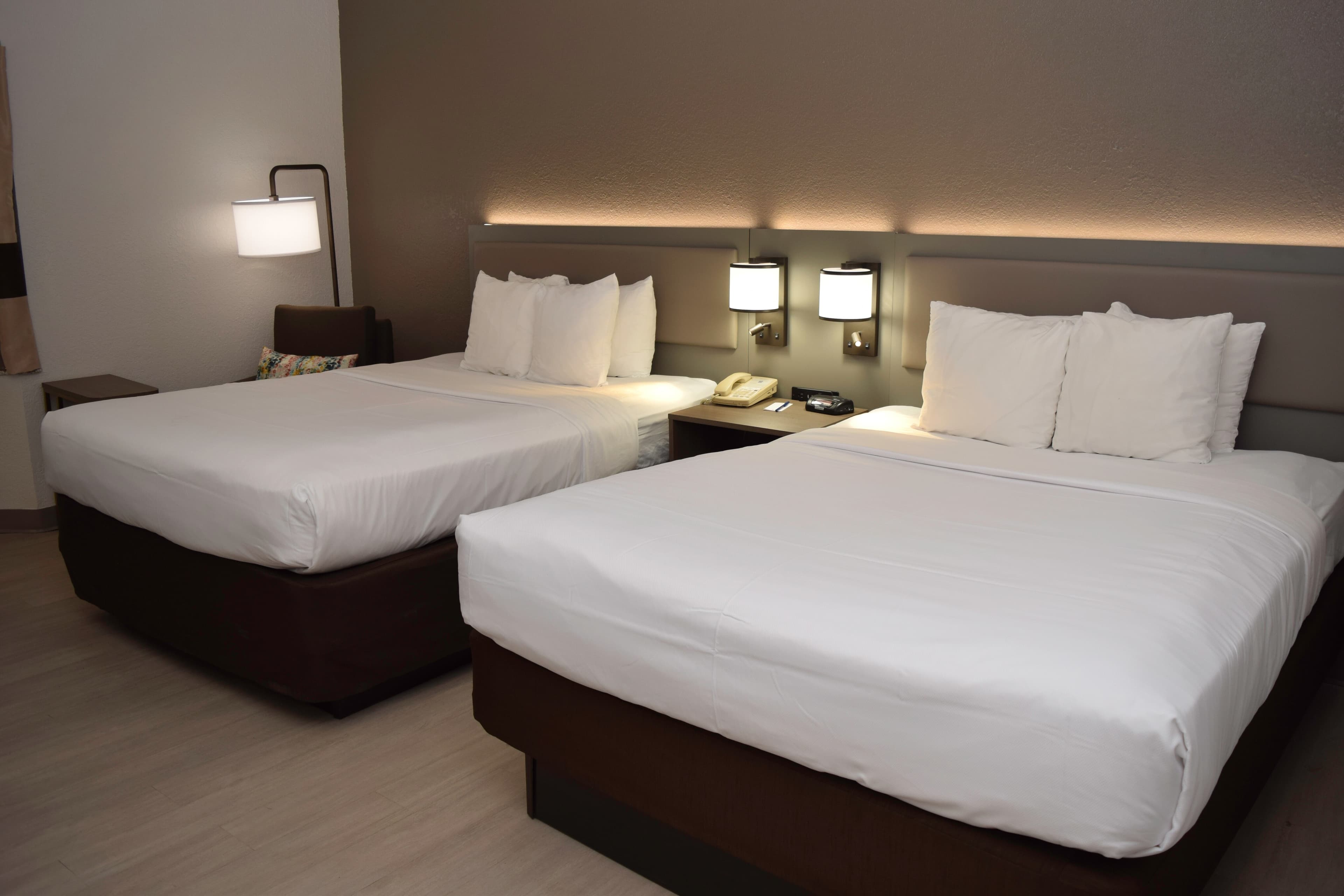 Comfort Inn & Suites Syracuse-Carrier Circle — 31