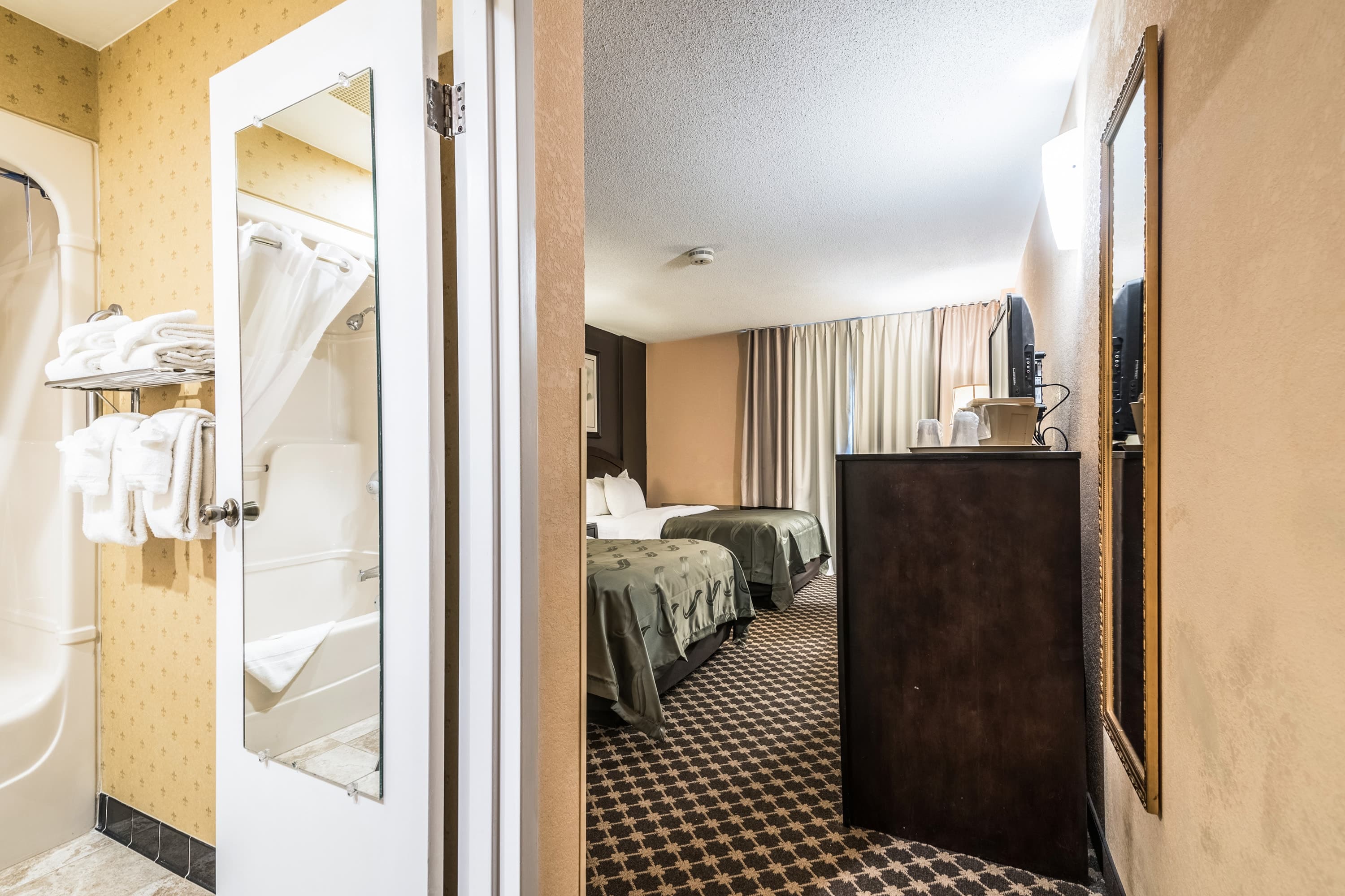 Quality Inn Ithaca - University Area — 8