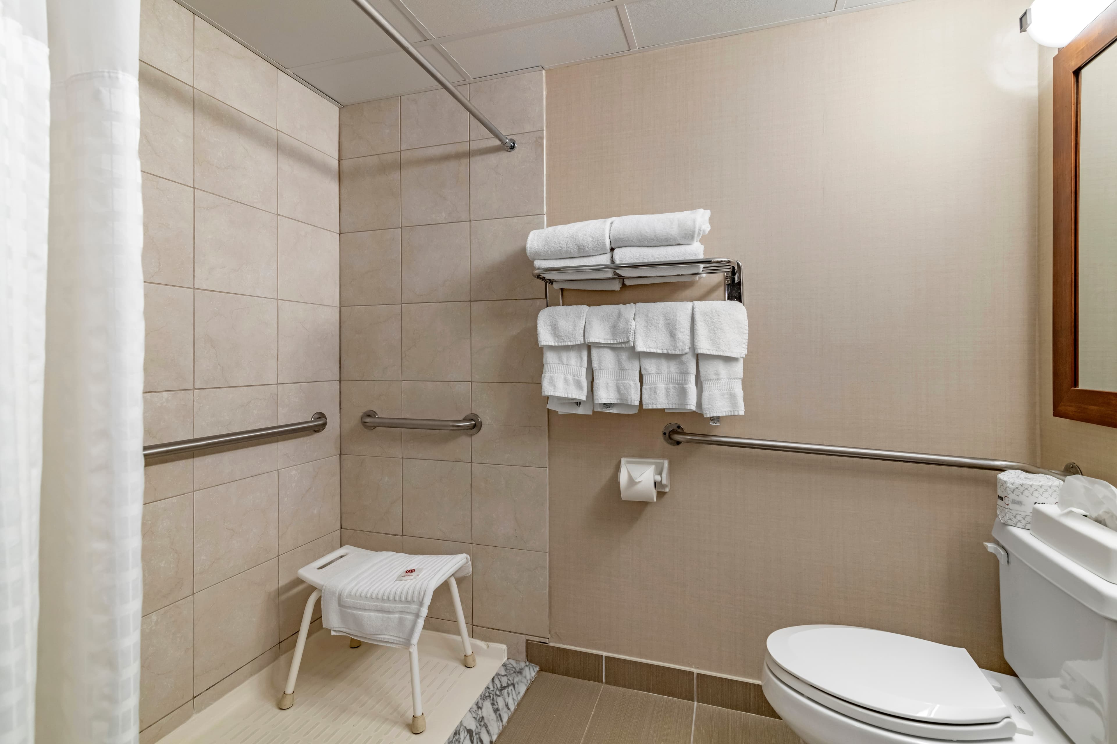 Comfort Inn Glenmont - Albany South — 6