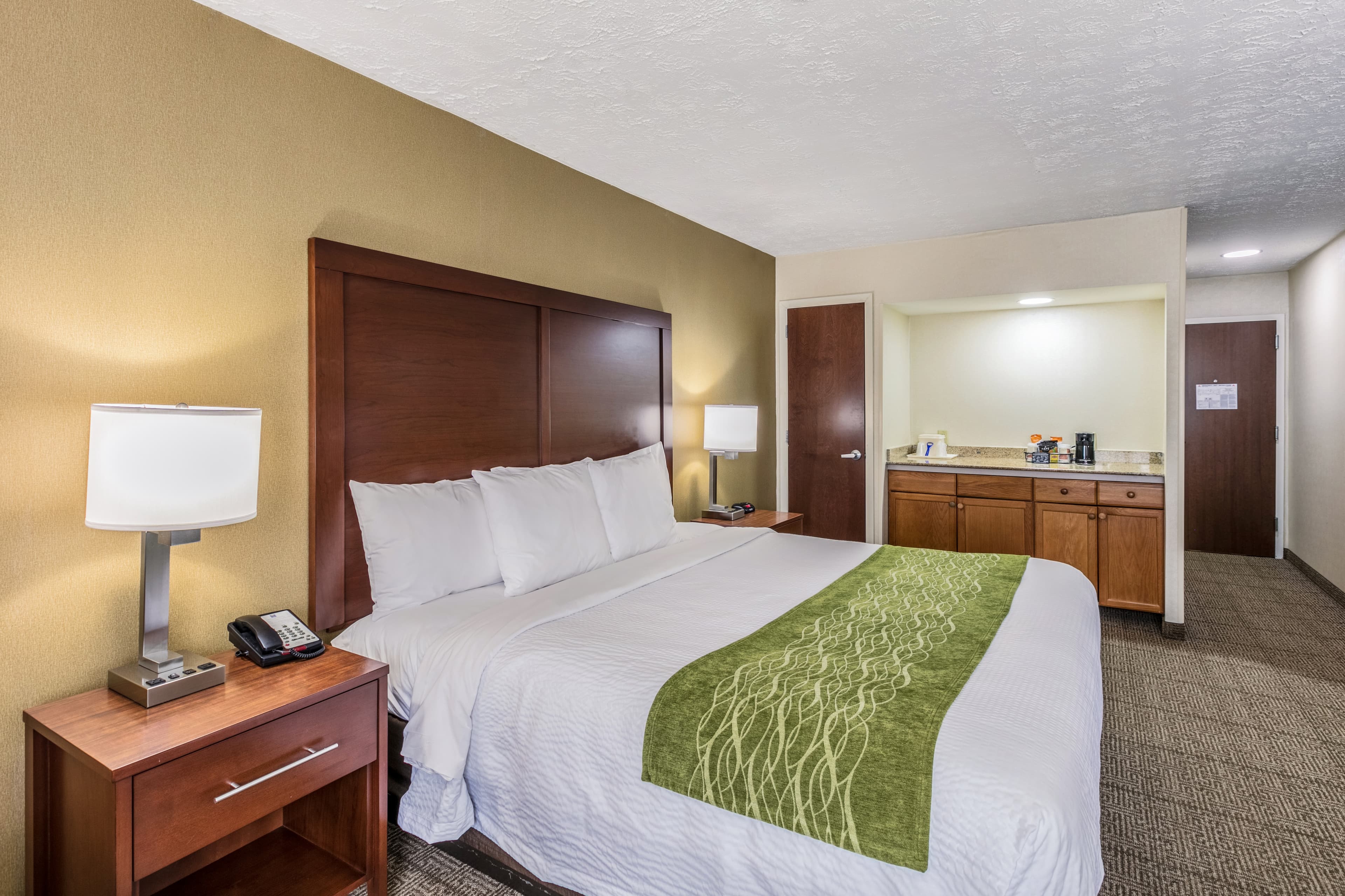 Comfort Inn Medford-Long Island — 12