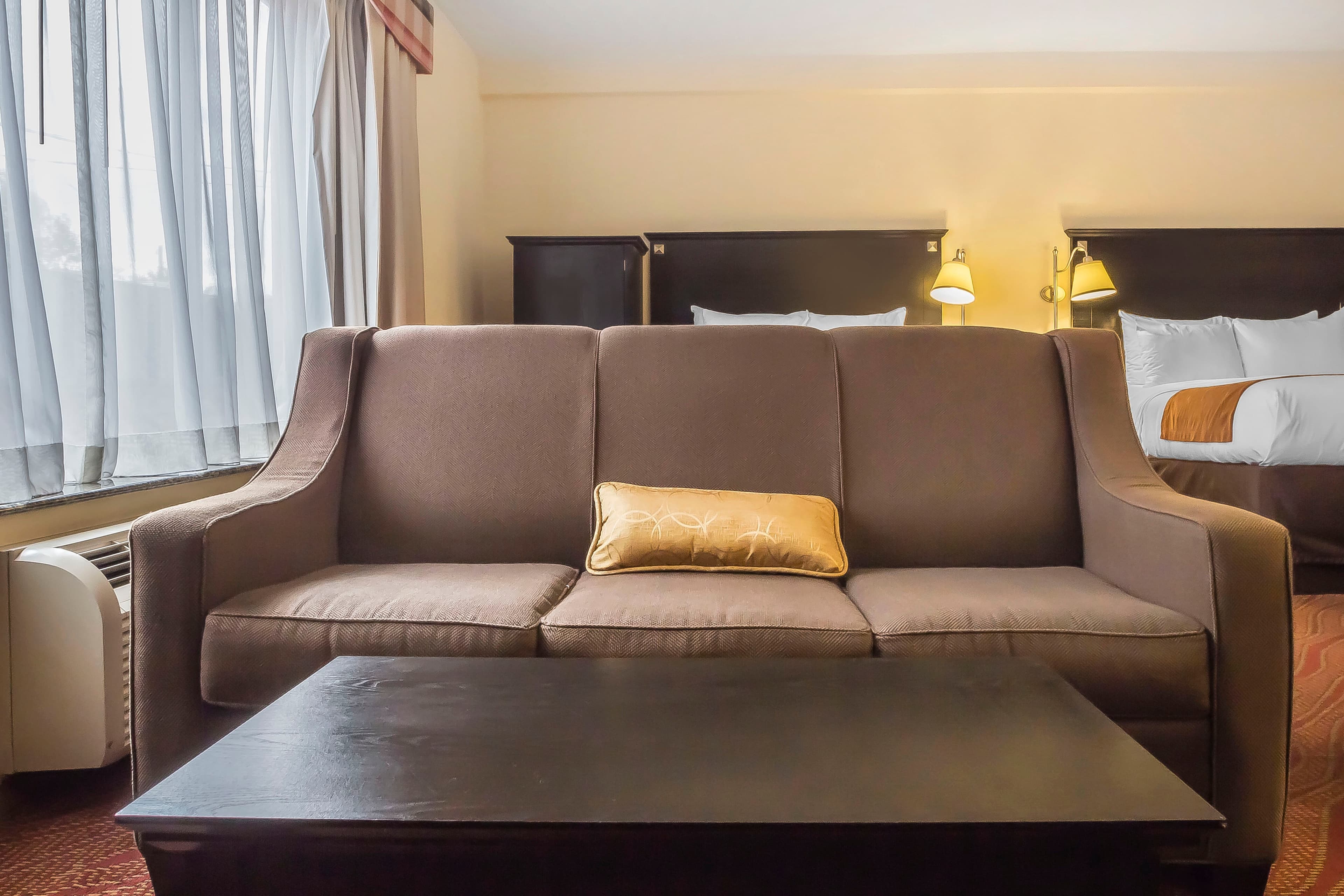 Comfort Inn & Suites LaGuardia Airport — 27