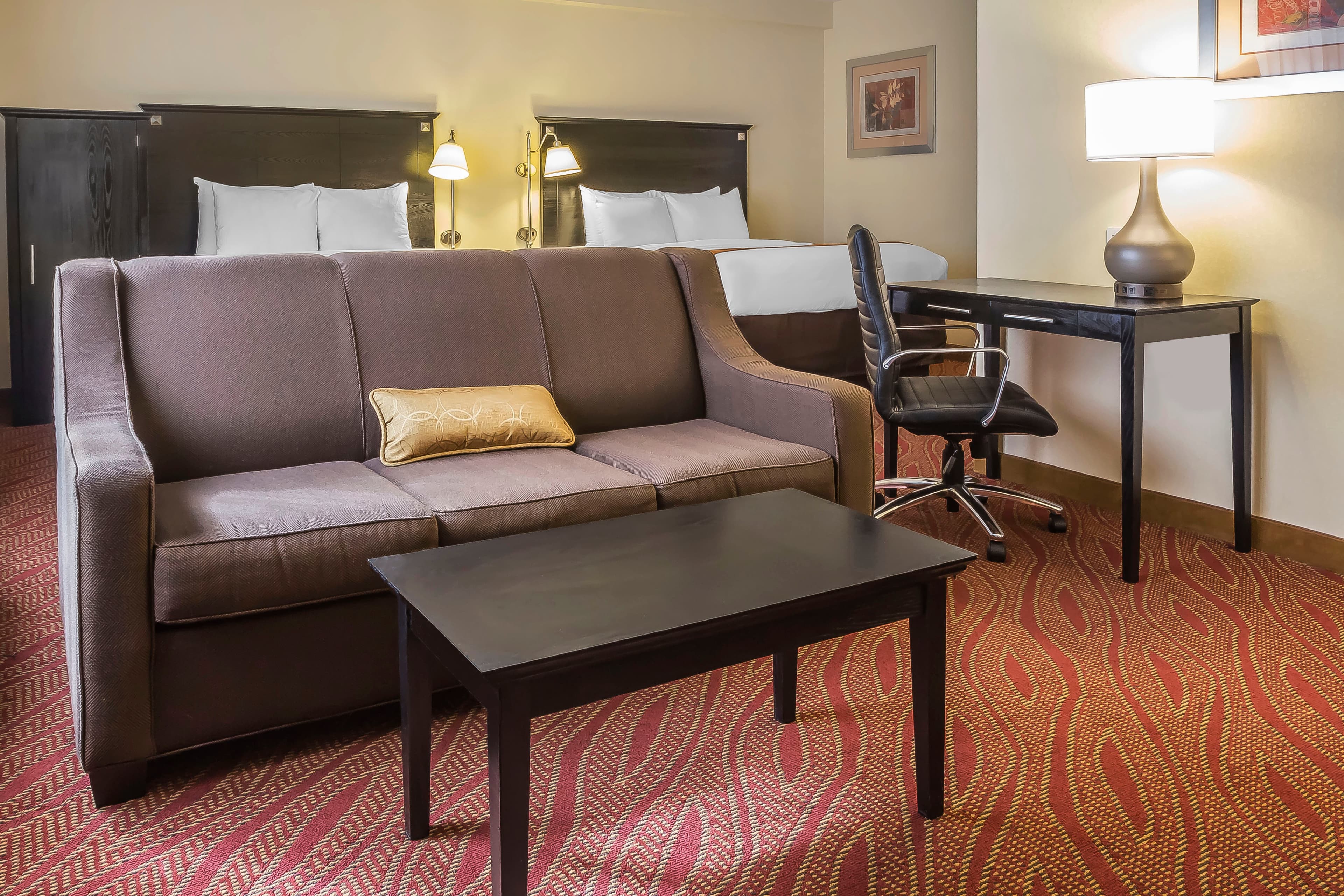 Comfort Inn & Suites LaGuardia Airport — 28