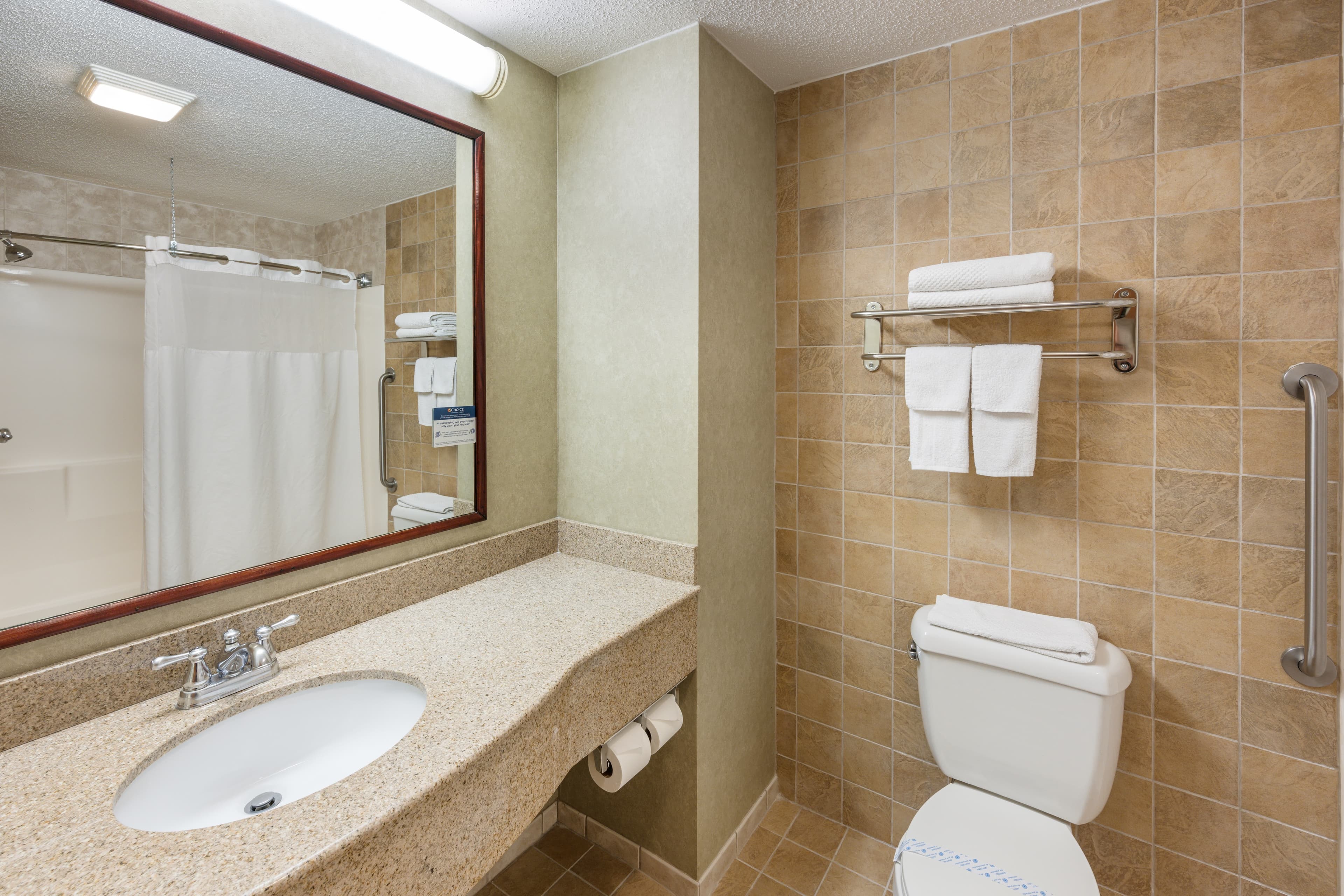 Quality Inn & Suites Fishkill South near I-84 — 13
