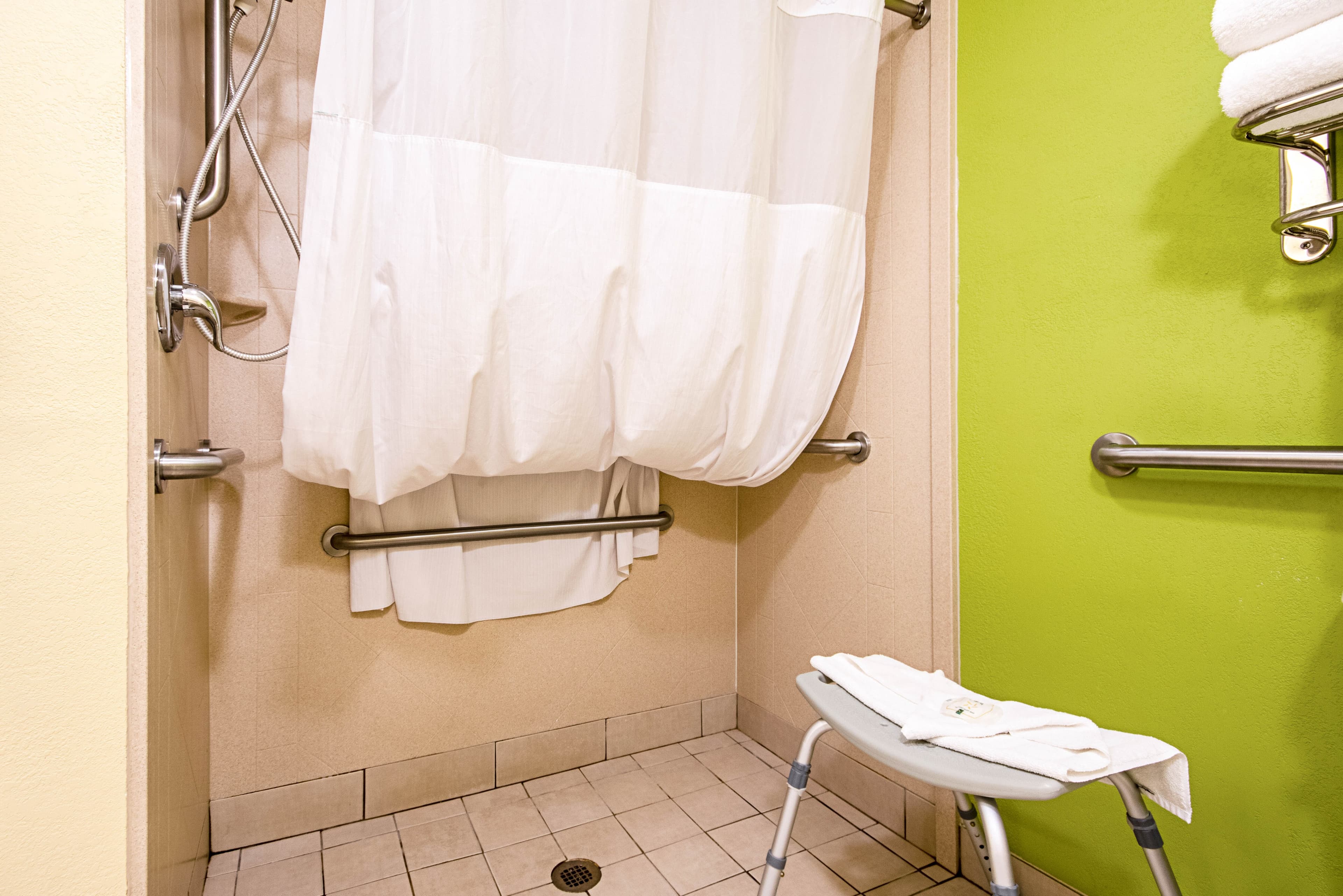 Quality Inn & Suites Glenmont - Albany South — 11