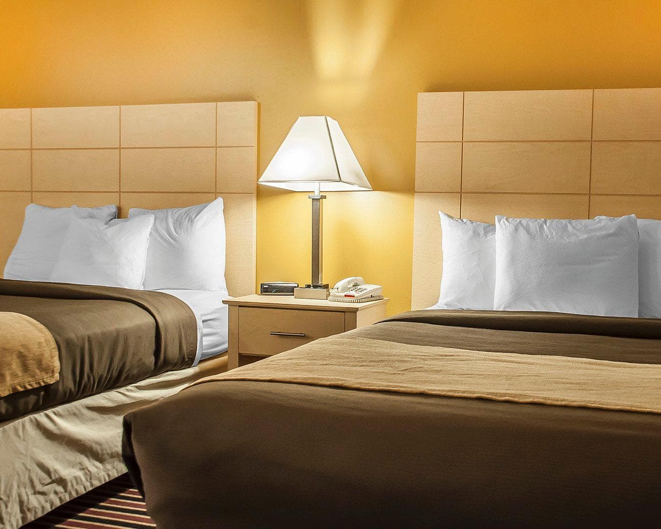 Econo Lodge at the Falls North - Image 5