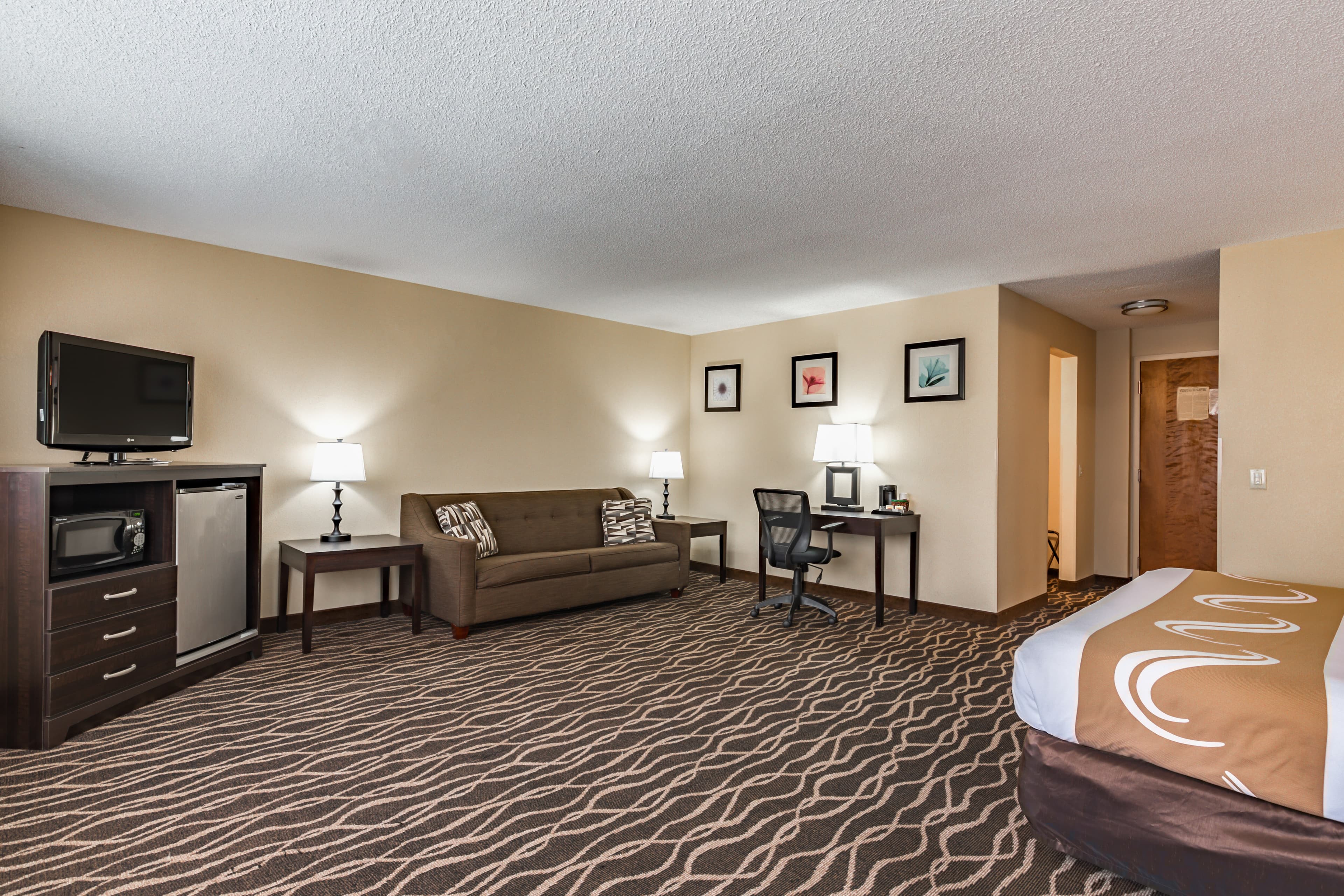 Quality Inn Schenectady - Albany - Image 3
