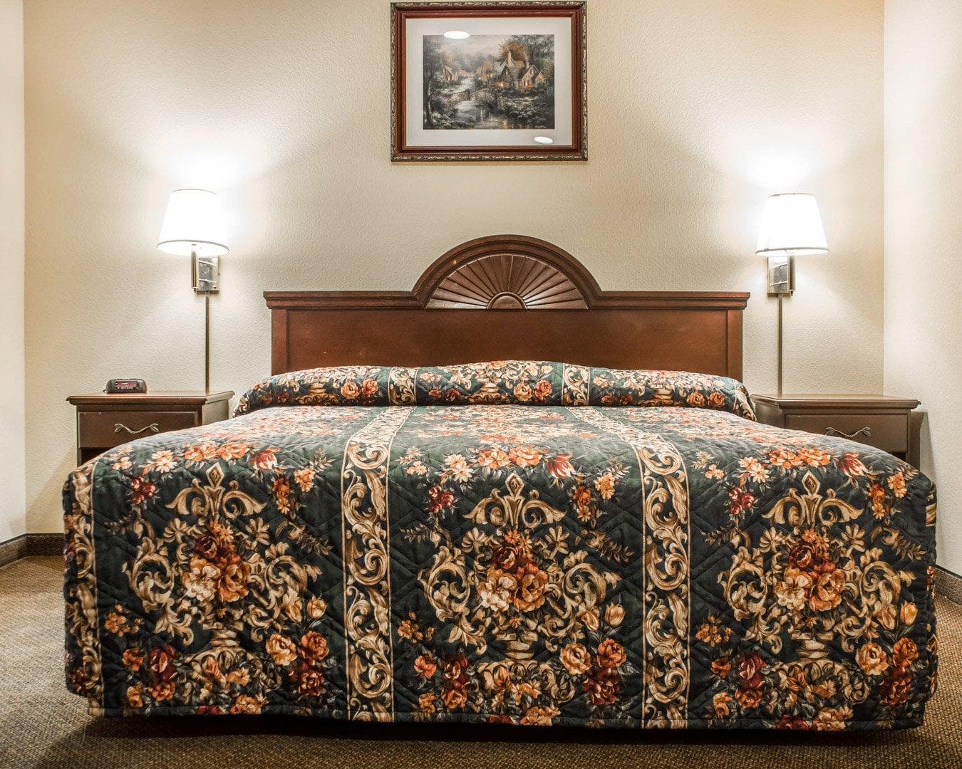 Econo Lodge Inn & Suites North Syracuse Airport — 26