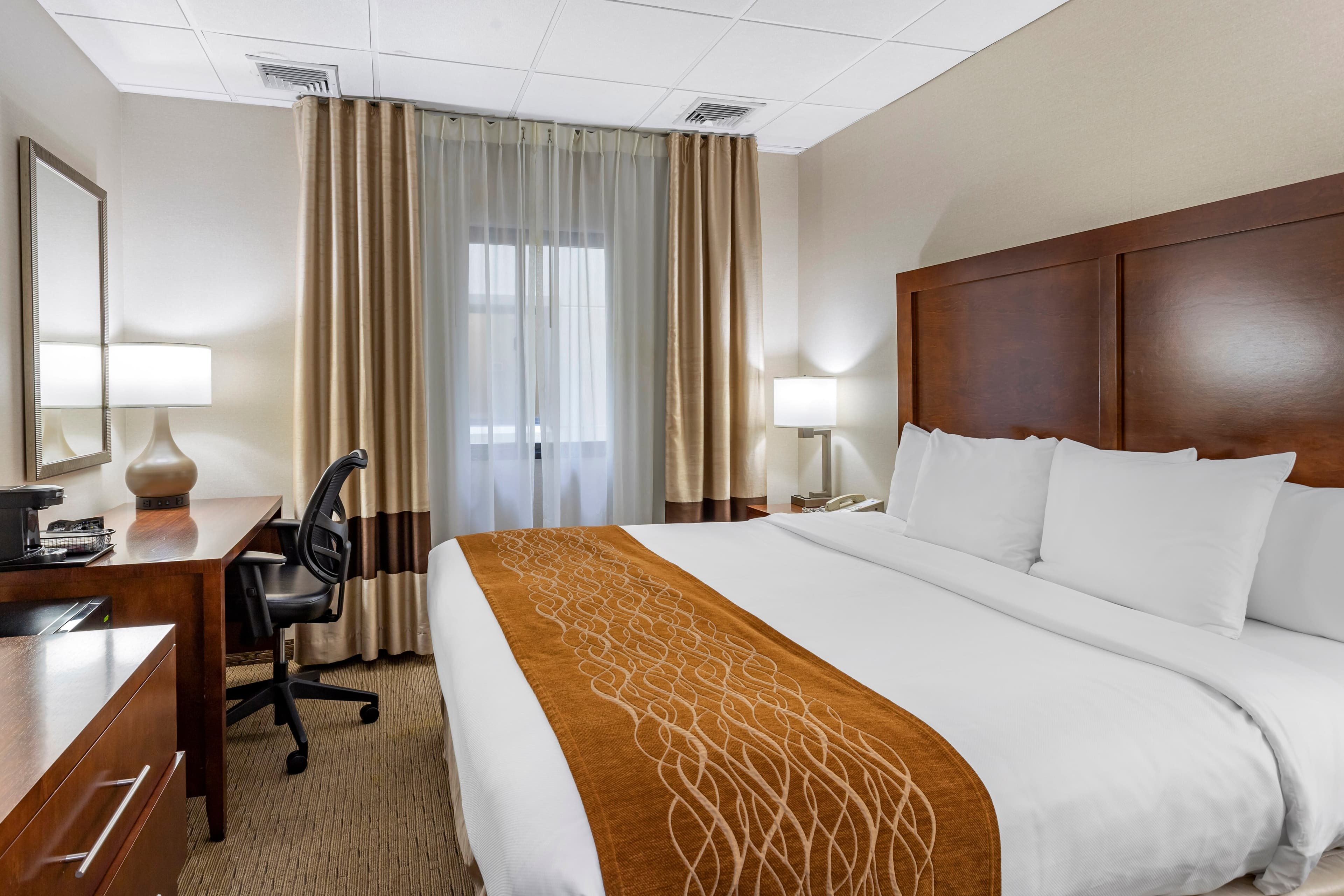 Comfort Inn Syosset-Long Island — 8