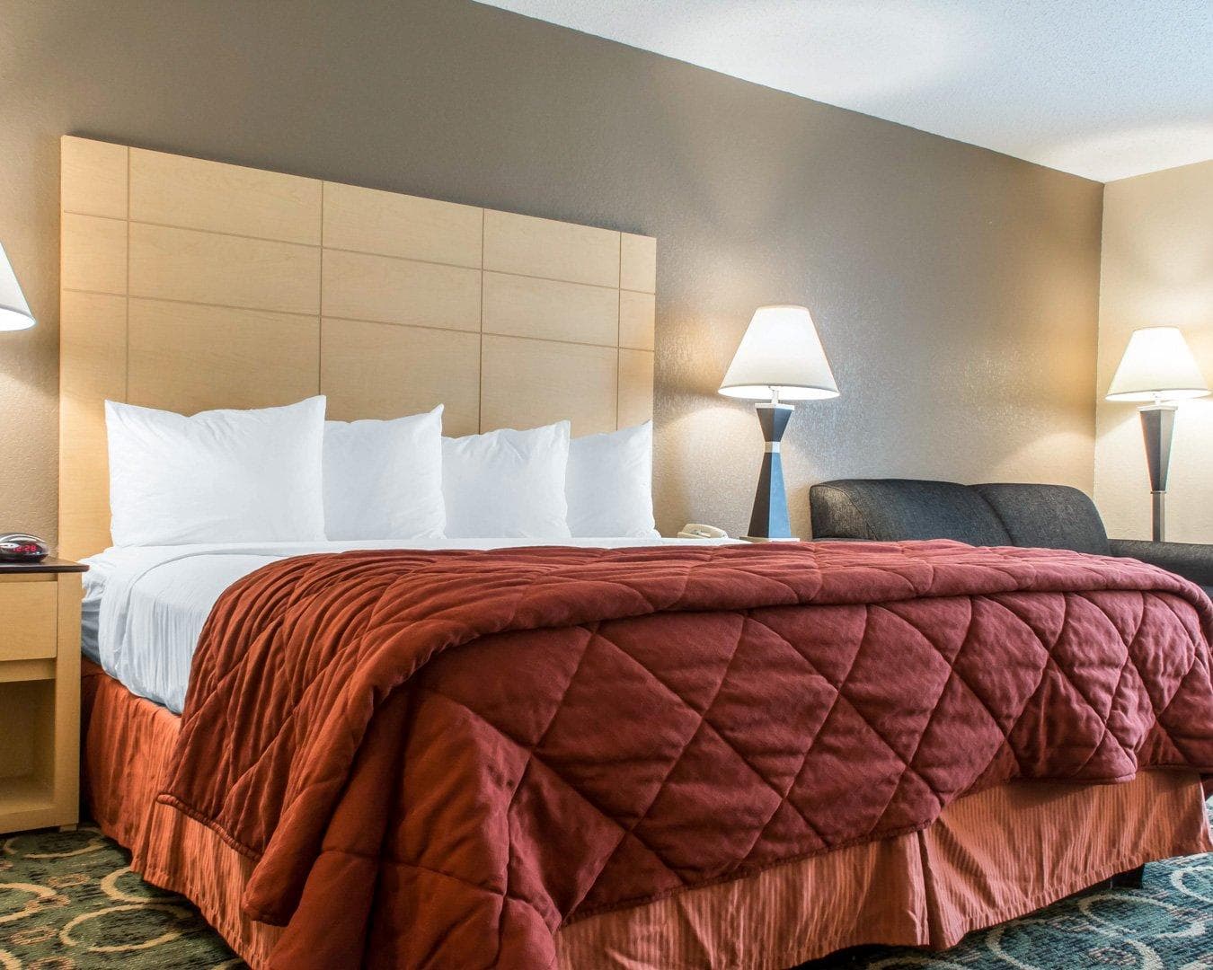 Quality Inn Geneseo — 13