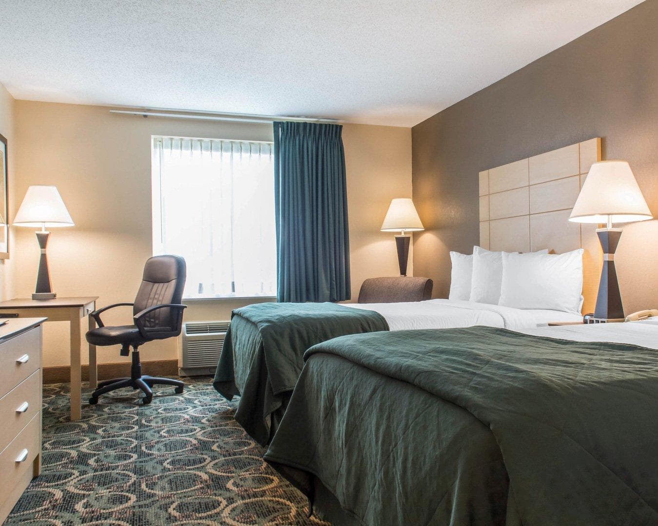 Quality Inn Geneseo — 8