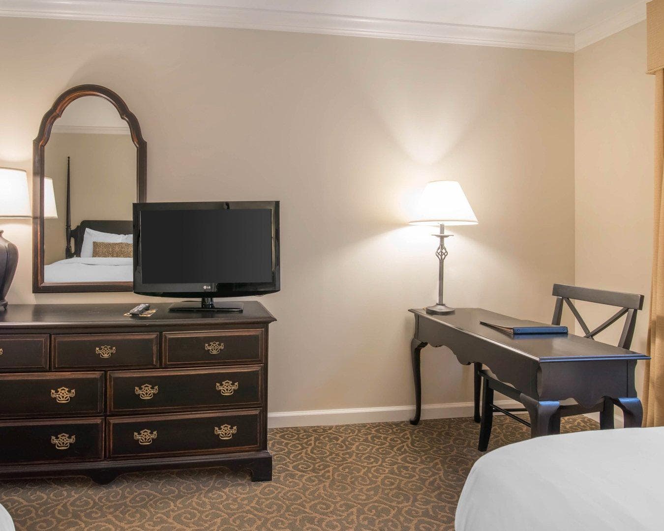 The Century House Latham - North Albany, an Ascend Collection Hotel — 13
