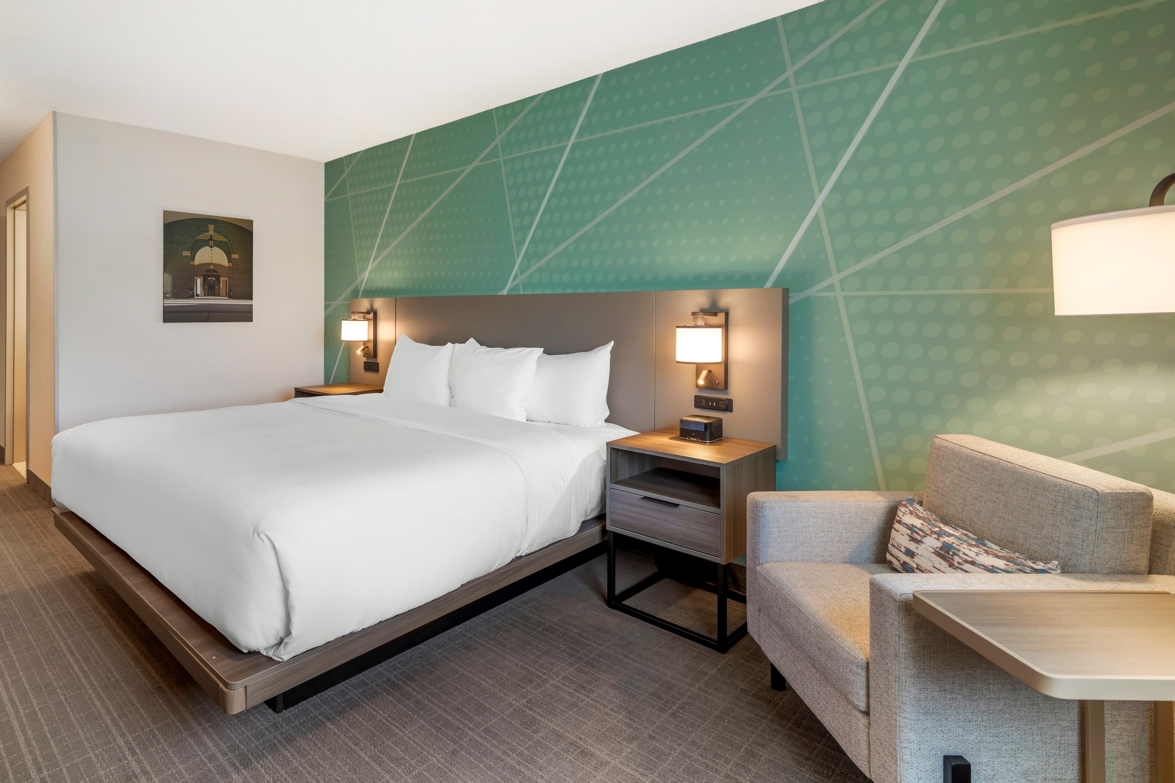 Comfort Inn & Suites Saratoga Springs — 9