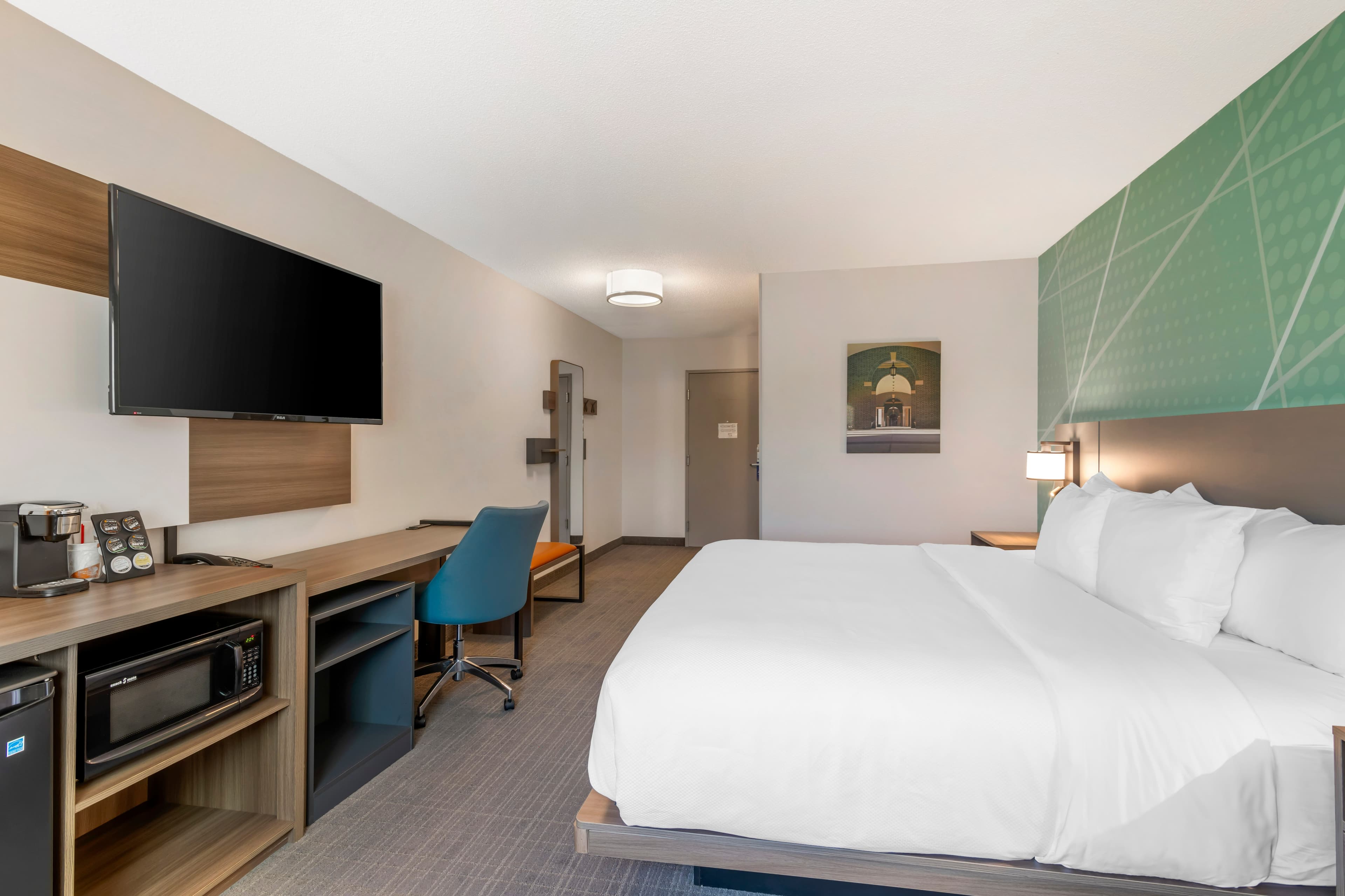 Comfort Inn & Suites Saratoga Springs — 11