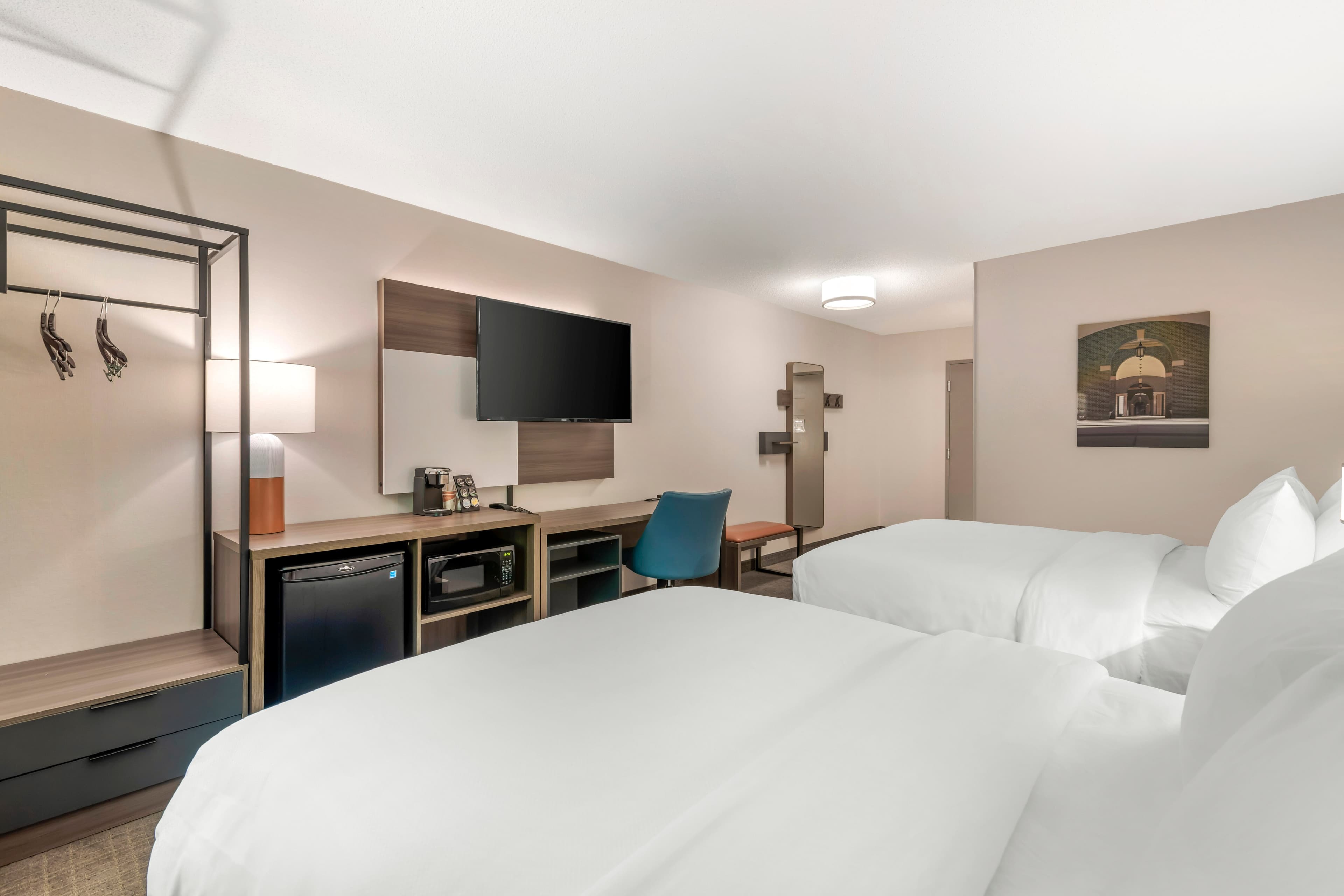 Comfort Inn & Suites Saratoga Springs — 17