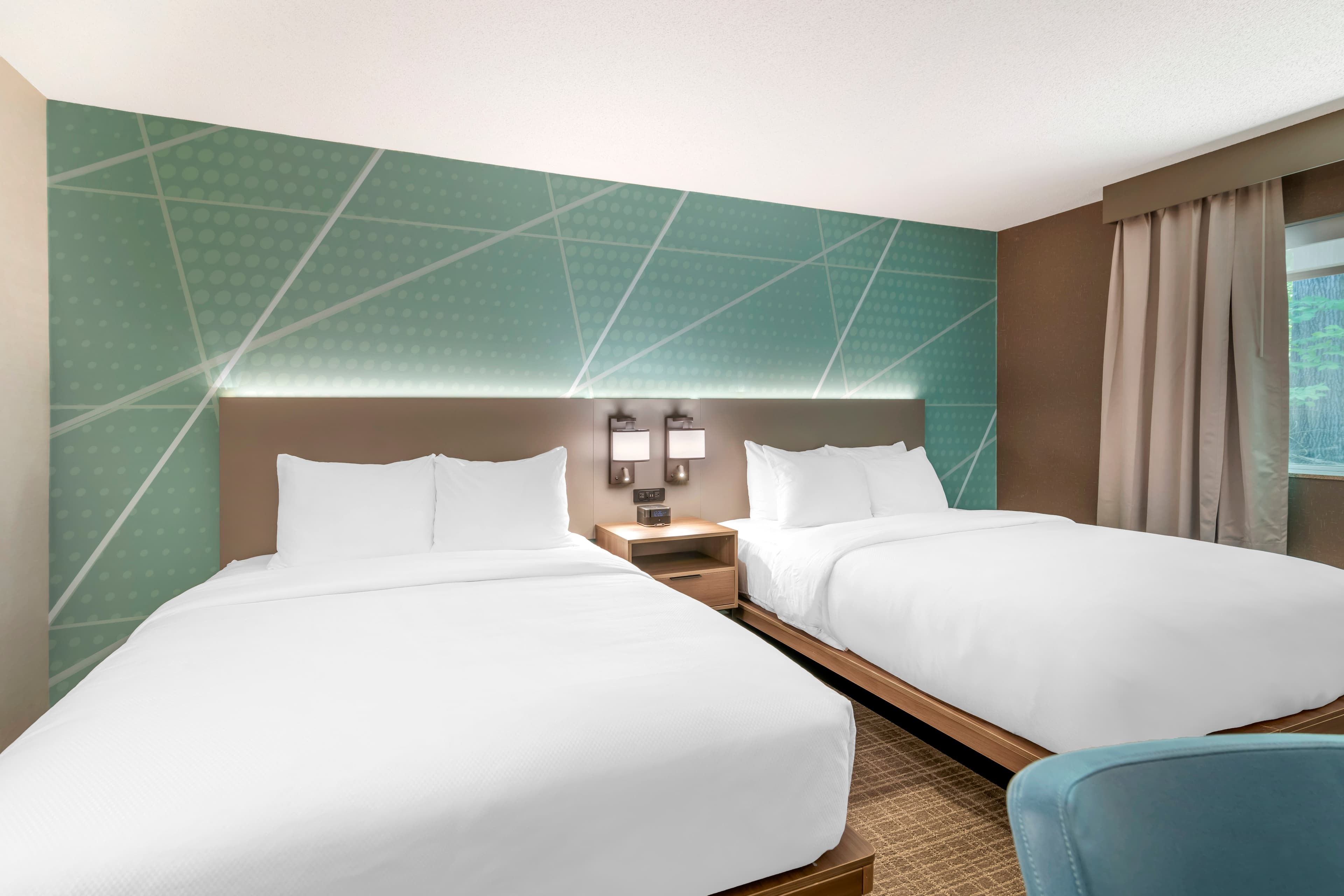 Comfort Inn & Suites Saratoga Springs — 18
