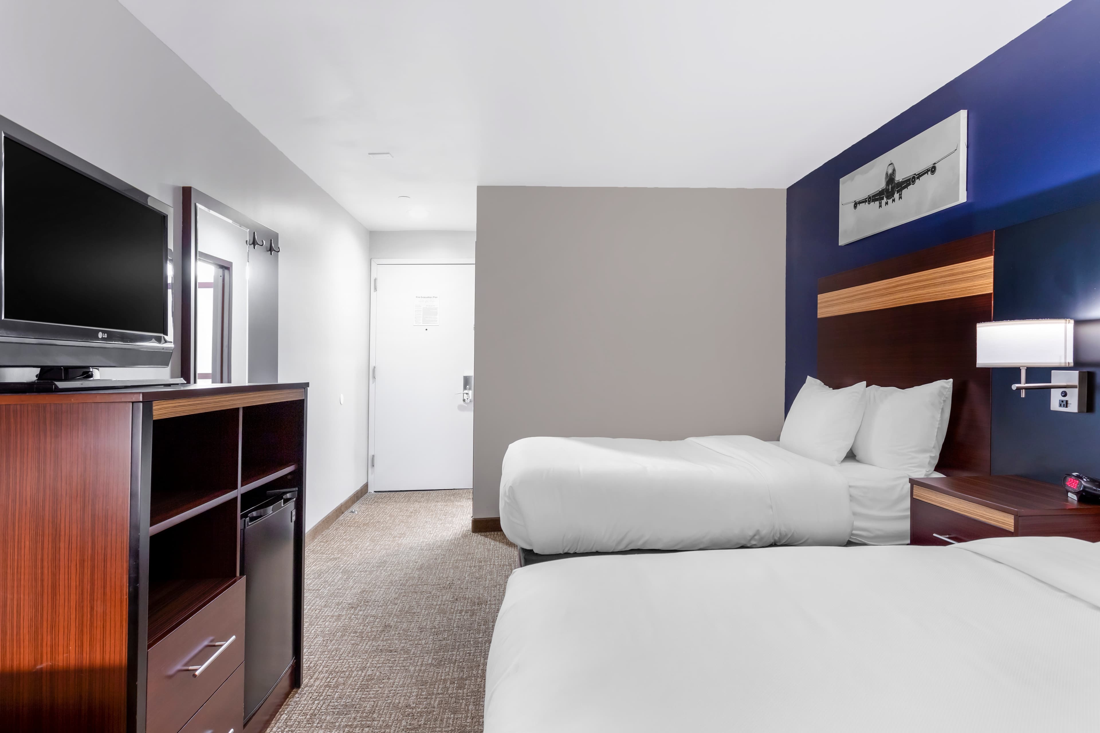 Avion Inn Near LGA Airport, an Ascend Collection Hotel — 11